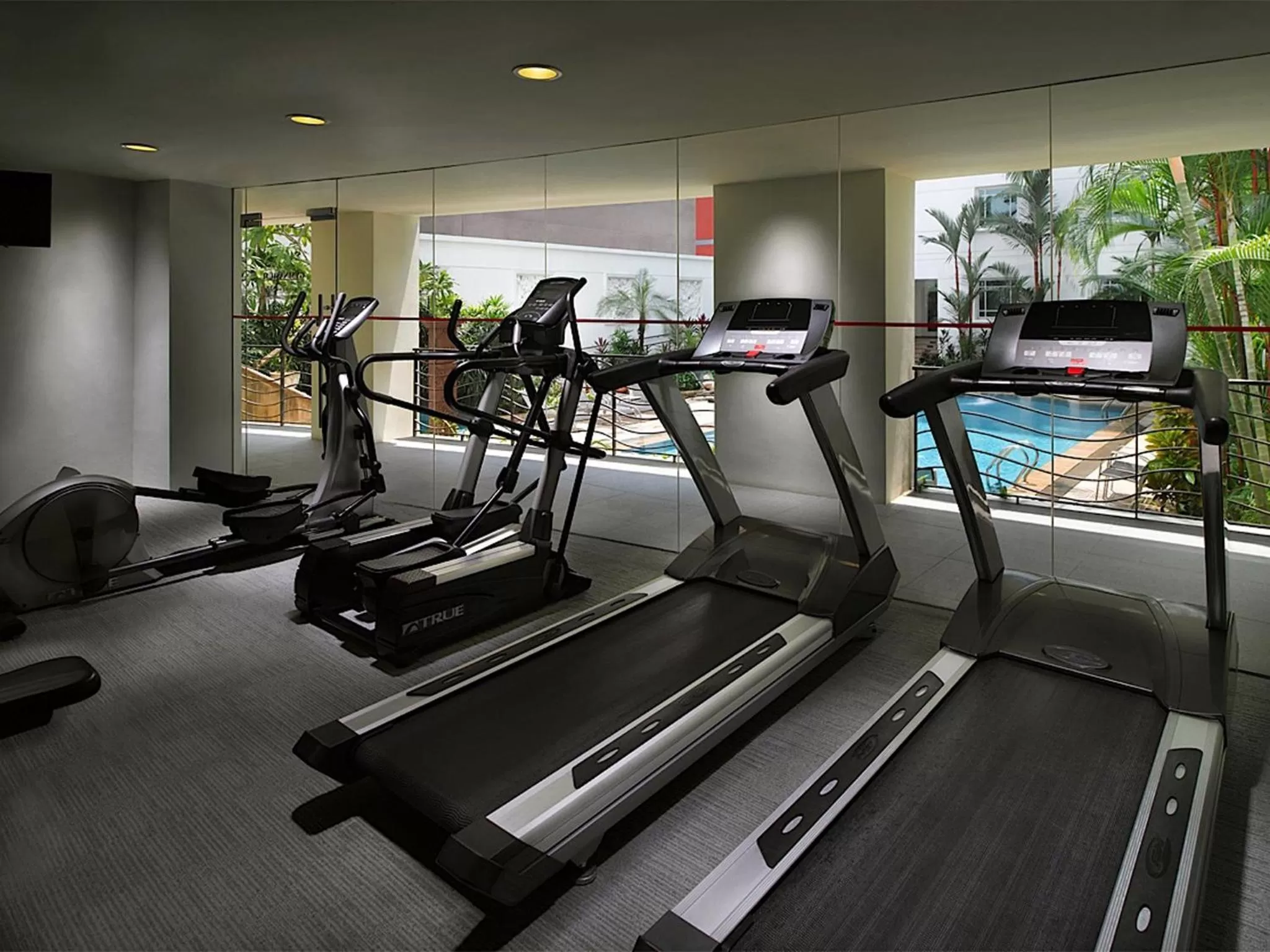 Fitness centre/facilities in Rendezvous Hotel Singapore by Far East Hospitality