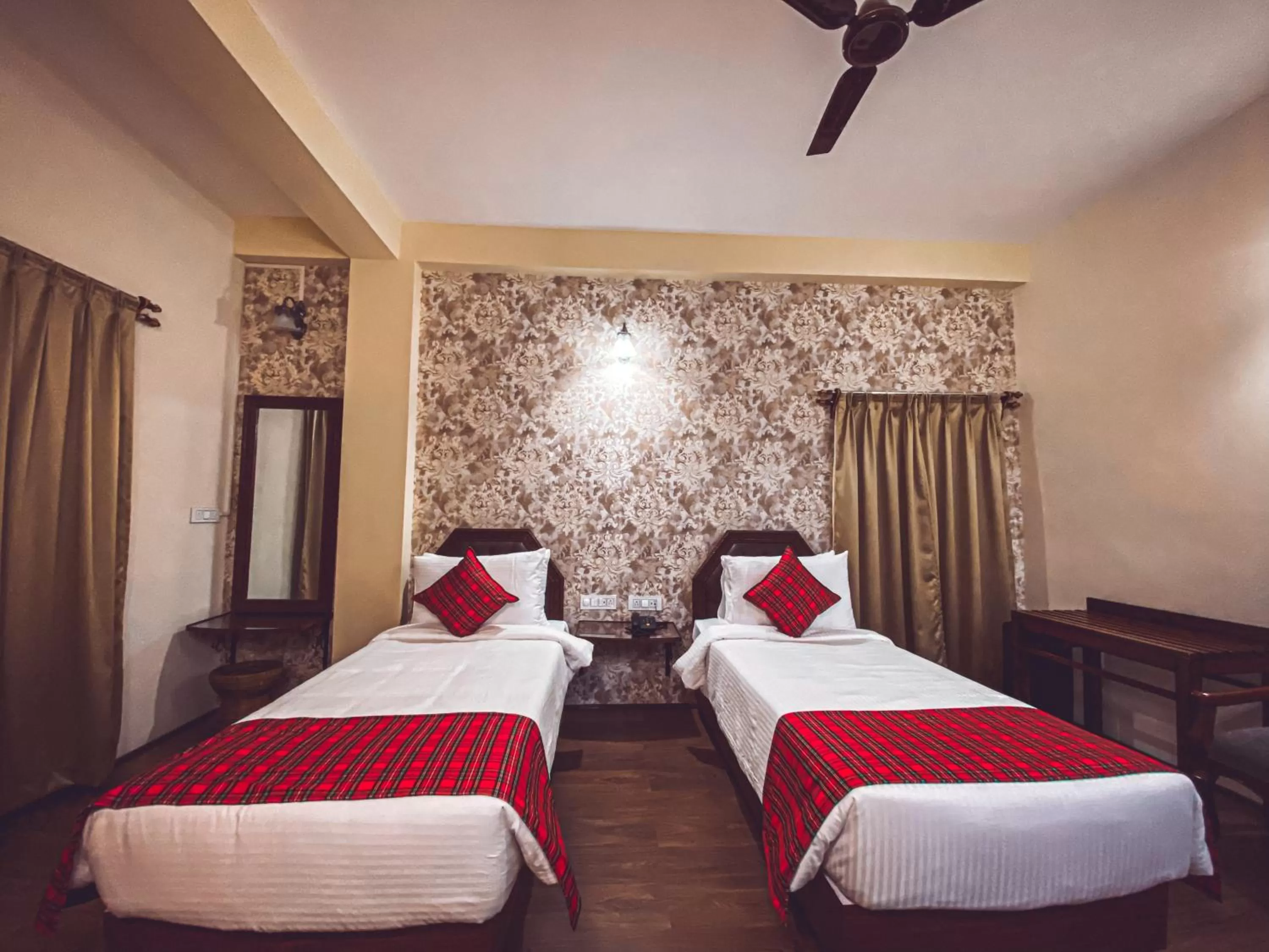 Bed in Windermere Inn