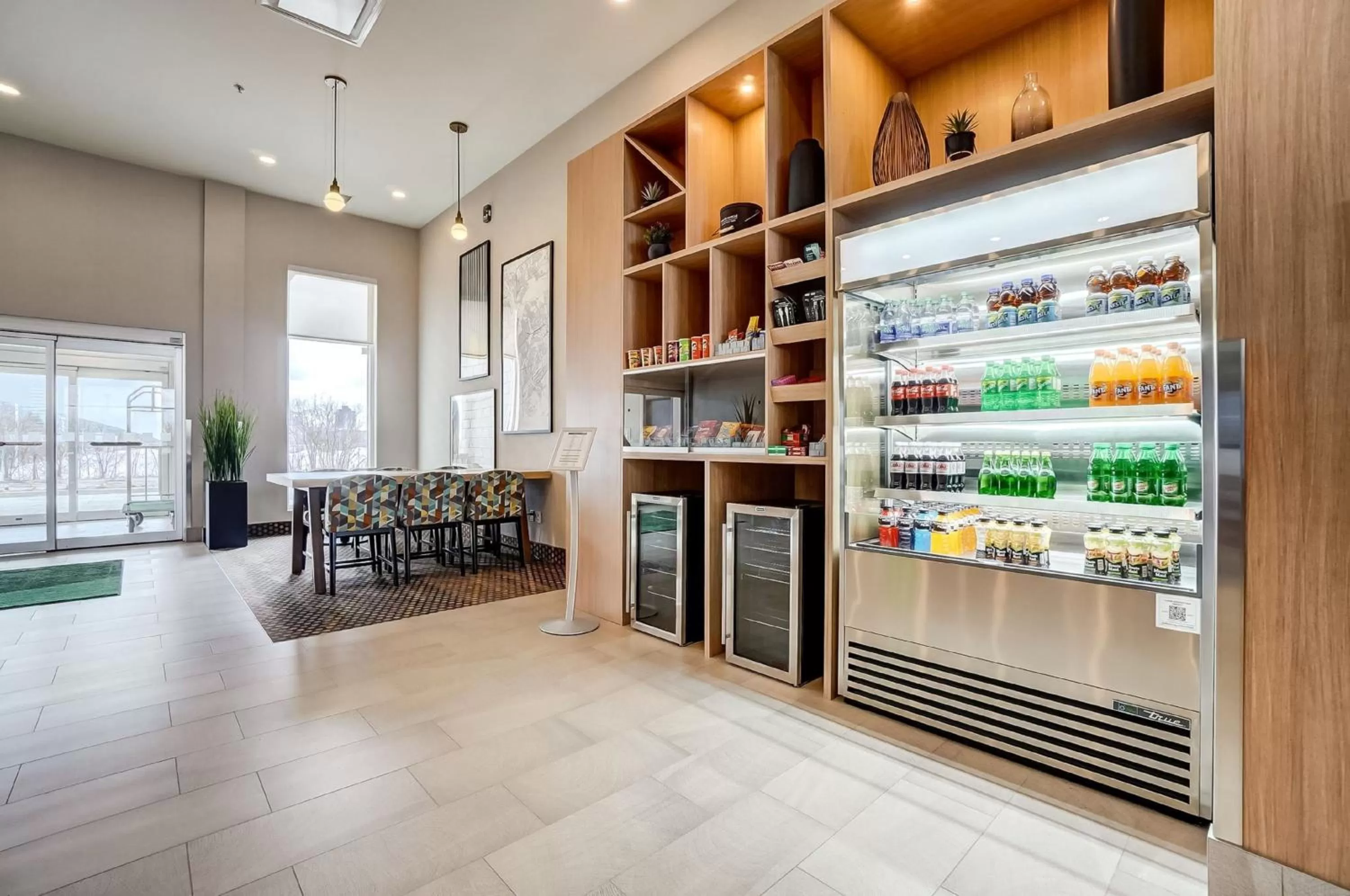 Property building in Holiday Inn Gatineau - Ottawa by IHG