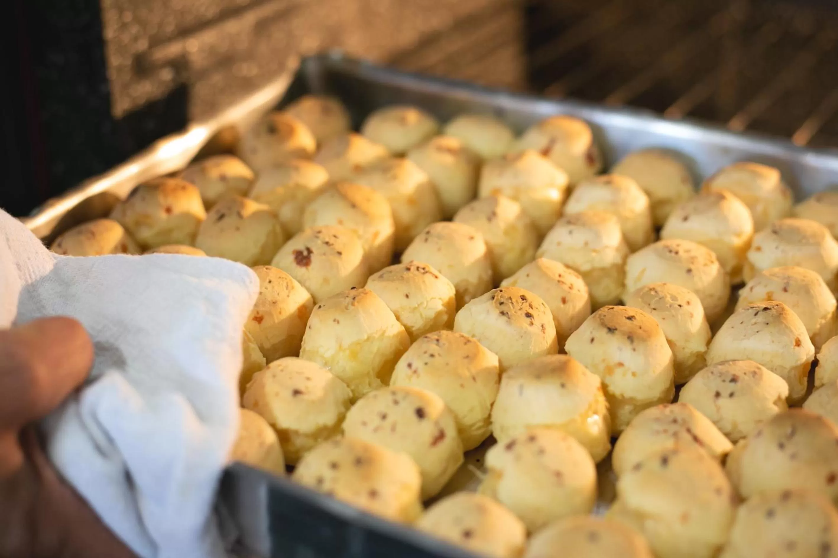 Buffet breakfast in Pousada Aguia da Montanha