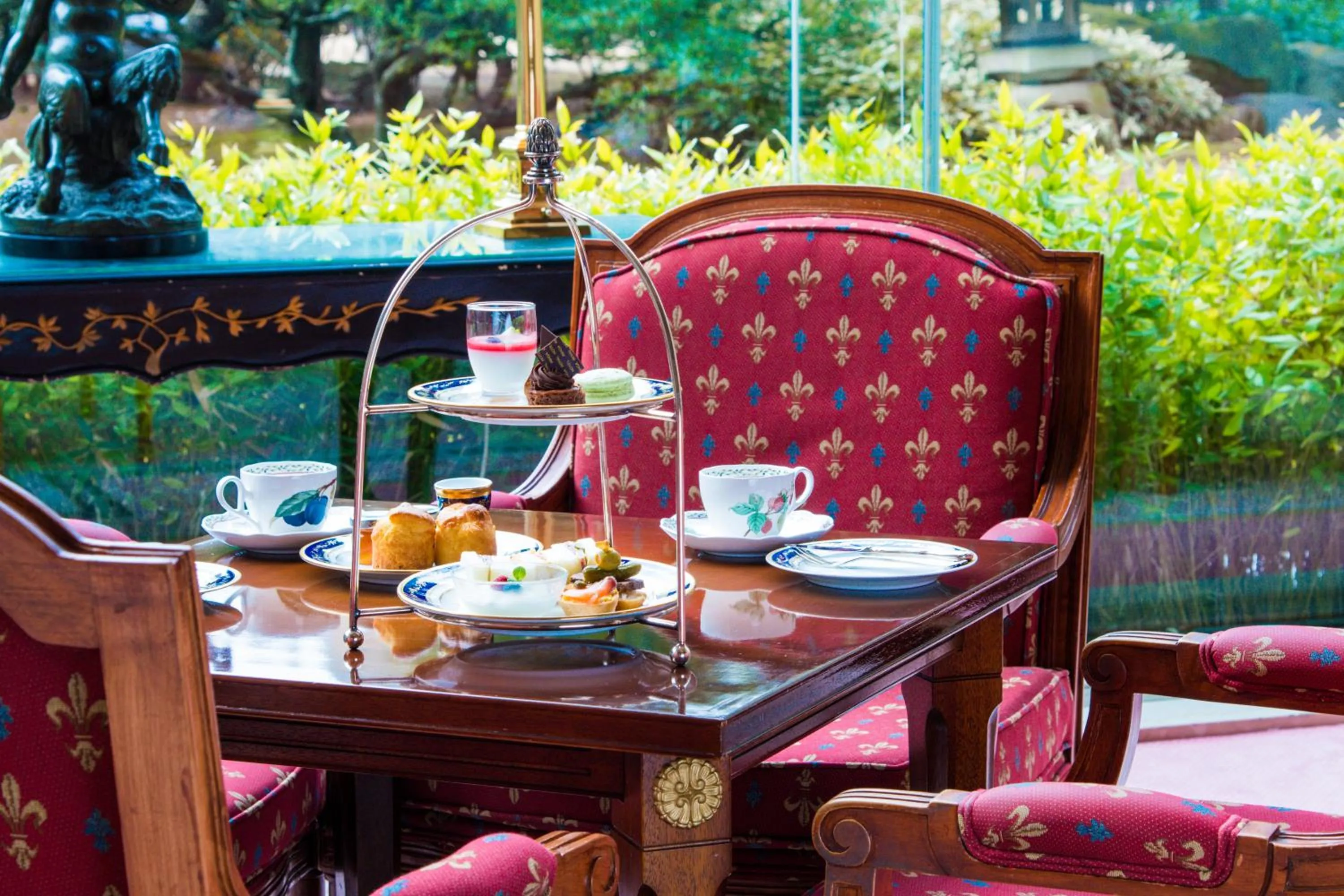 Food and drinks in Rihga Royal Hotel Tokyo