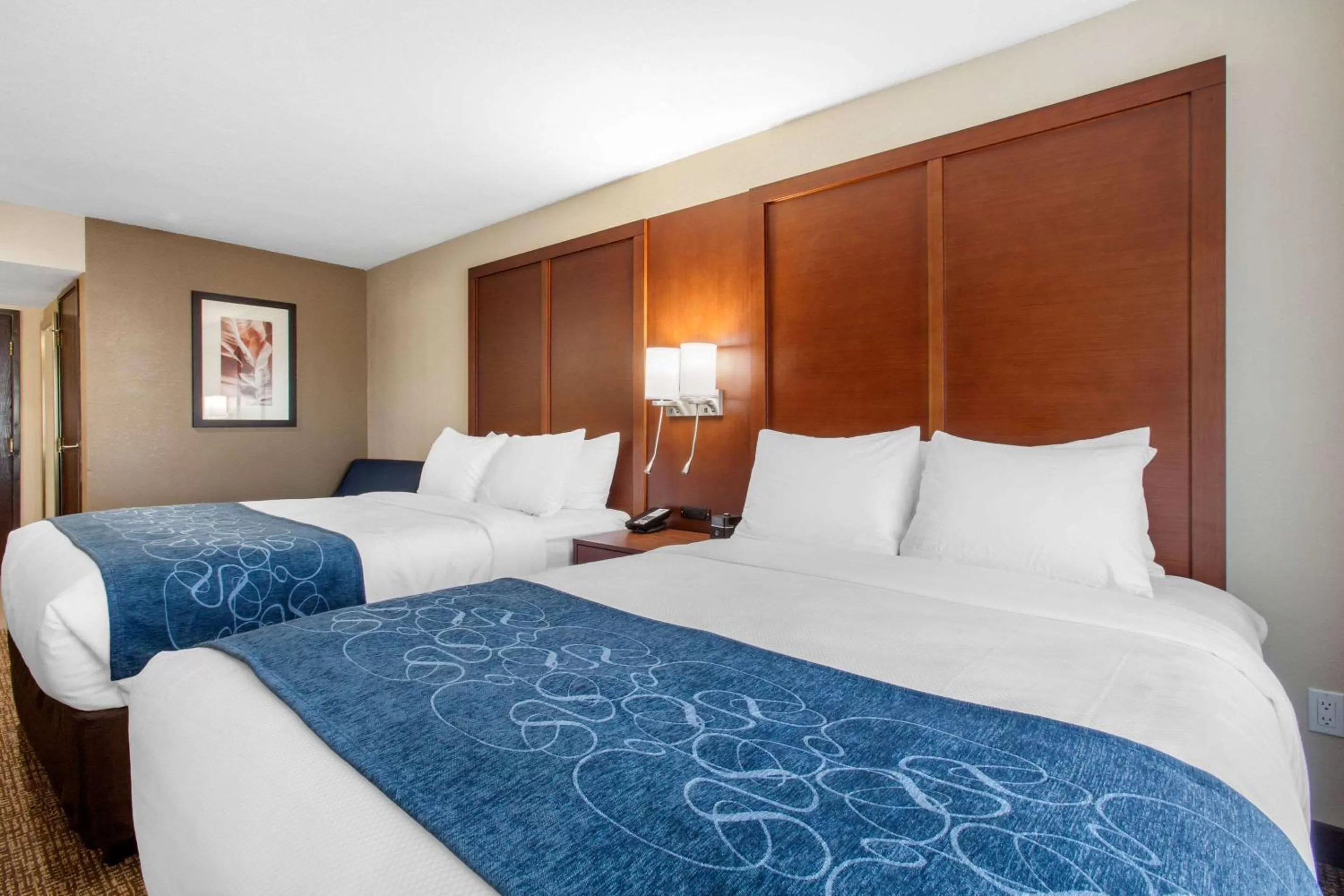 Photo of the whole room, Bed in Comfort Inn & Suites Pinetop Show Low