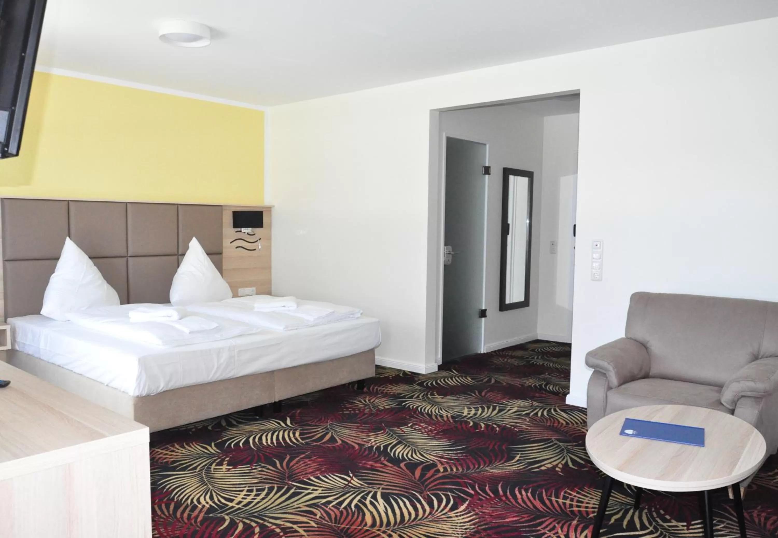 Bed in Avalon Hotel Bellevue