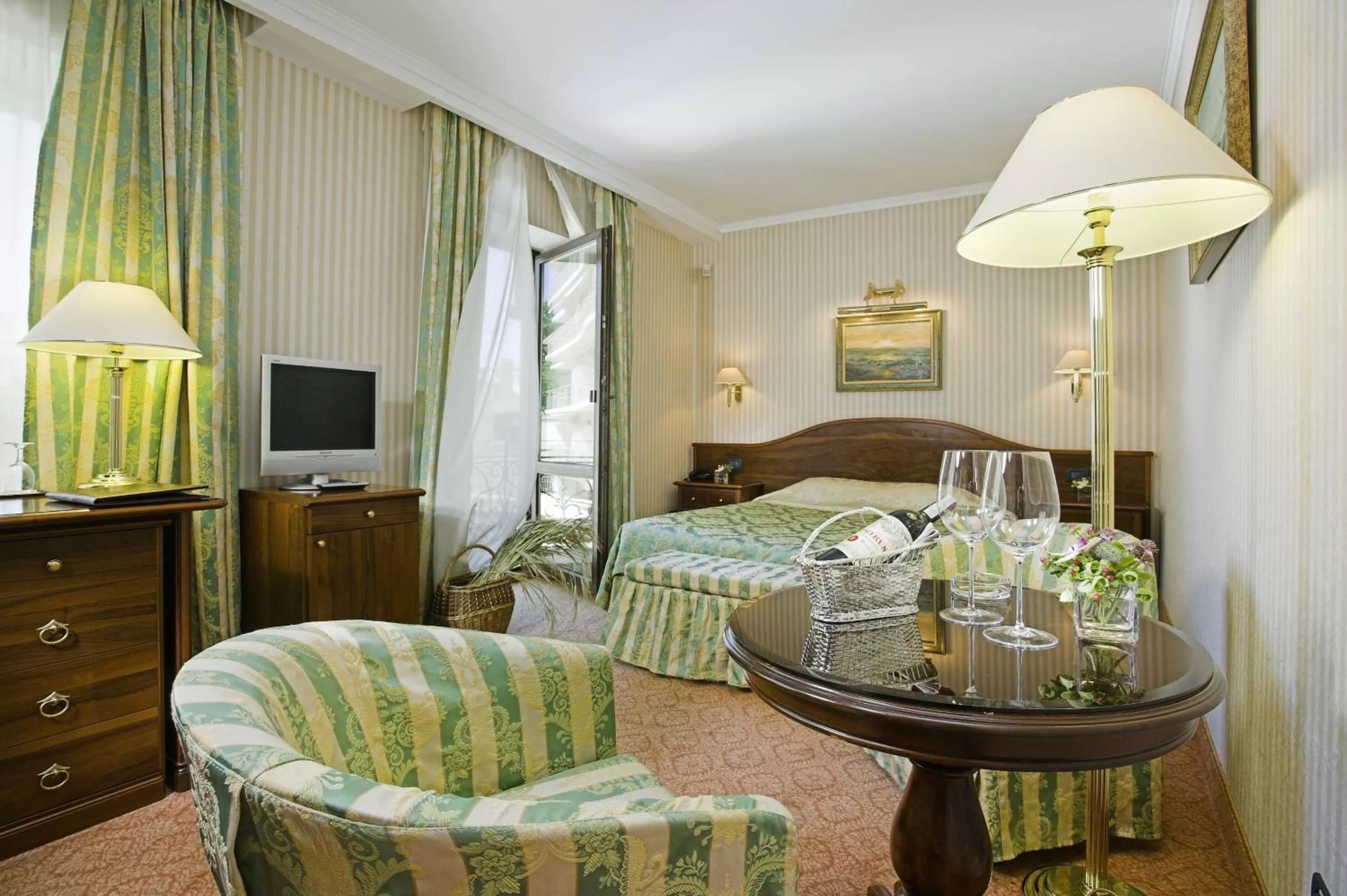 Bedroom, Bed in Hotel Otrada