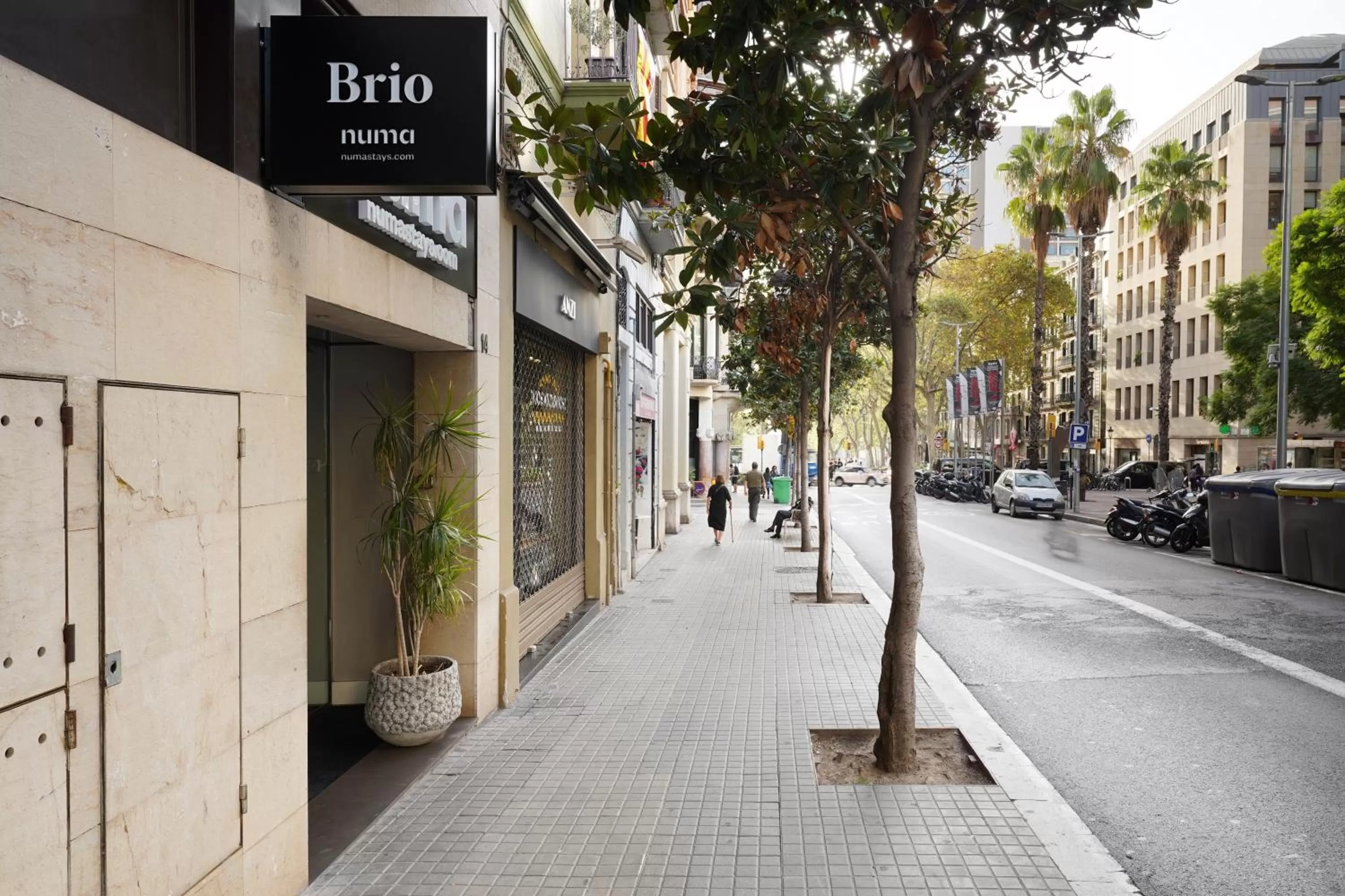 Facade/entrance in Numa Barcelona Brio