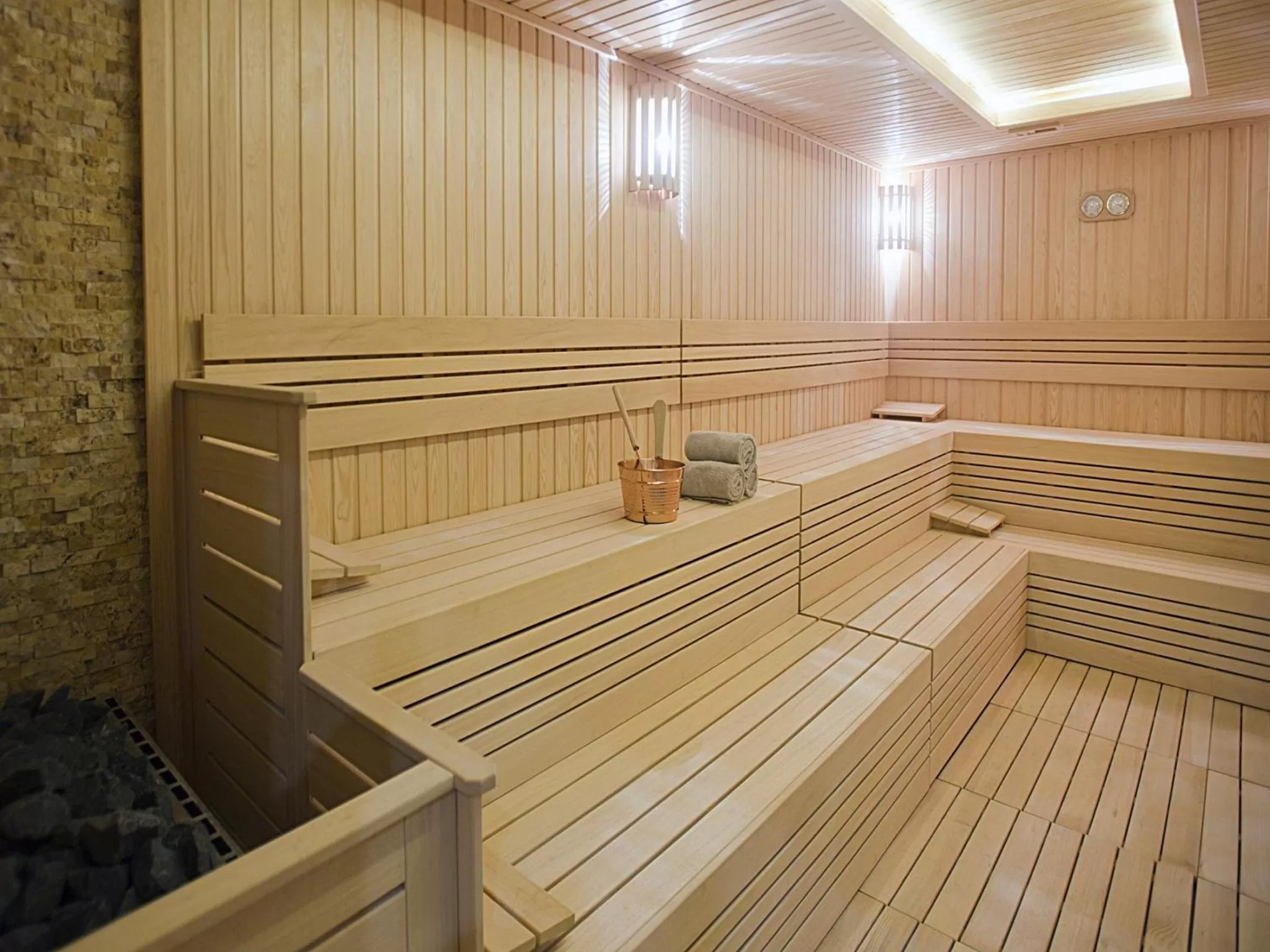 Sauna in Cevahir Hotel Istanbul Asia