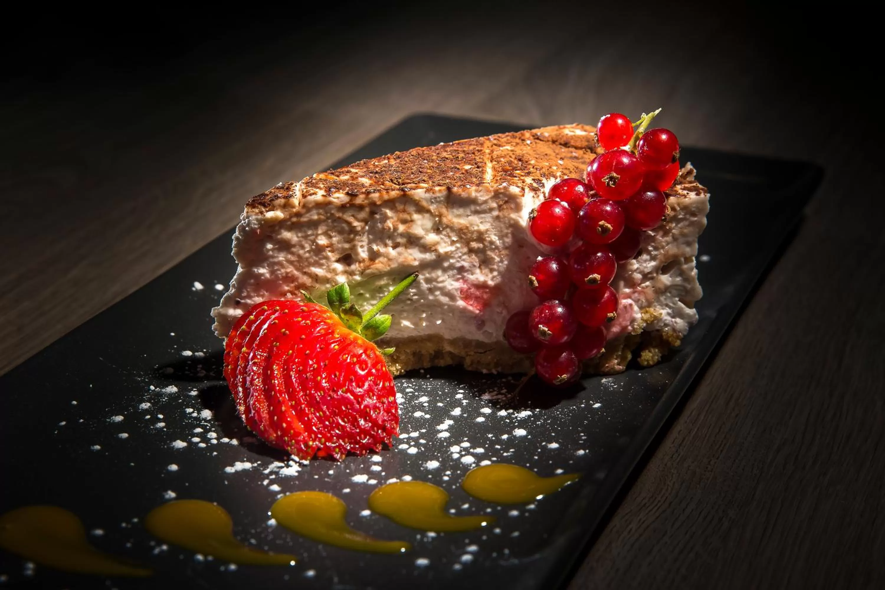 Food in Hellidon Lakes Hotel