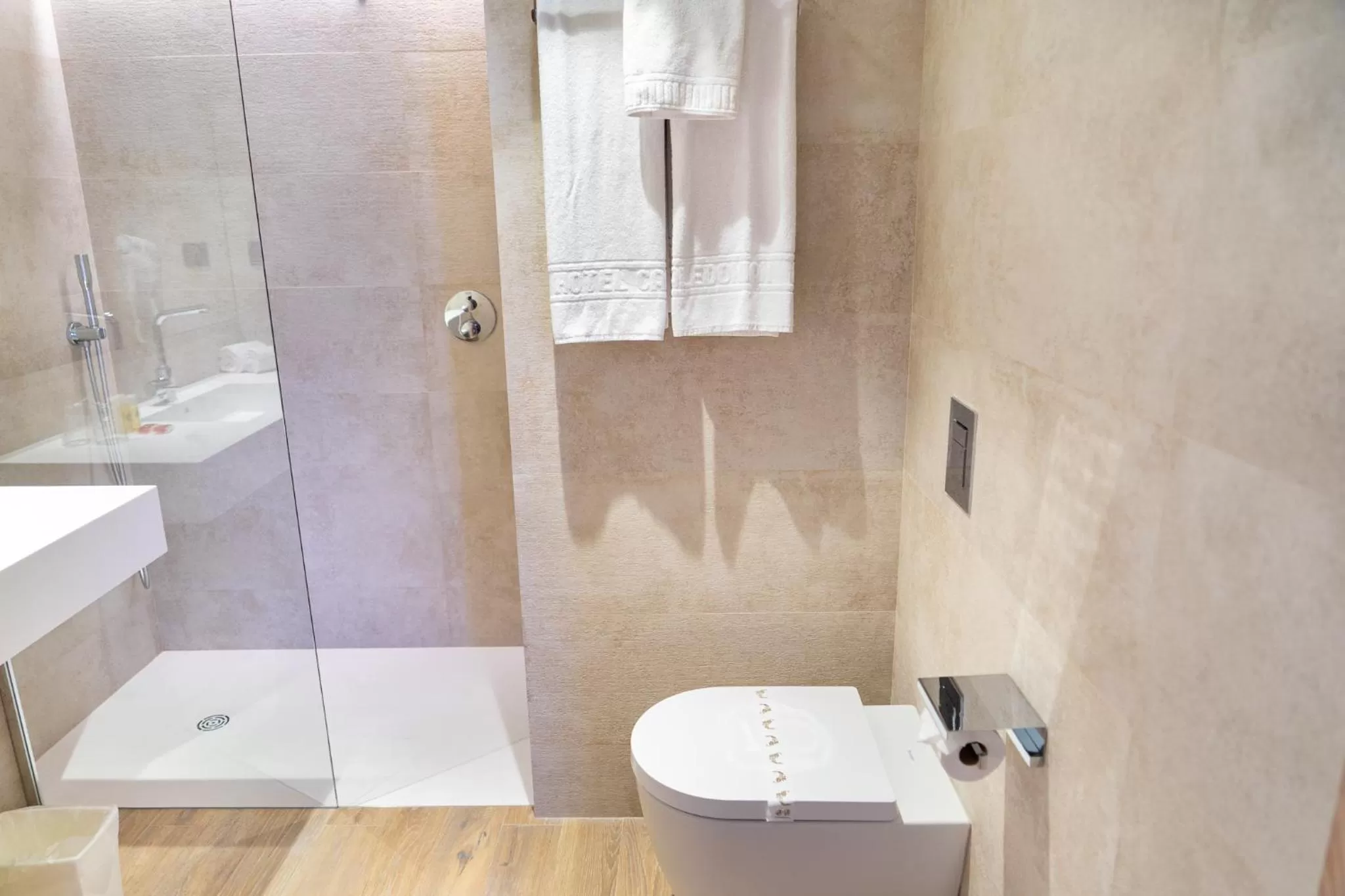 Bathroom in Caledonian