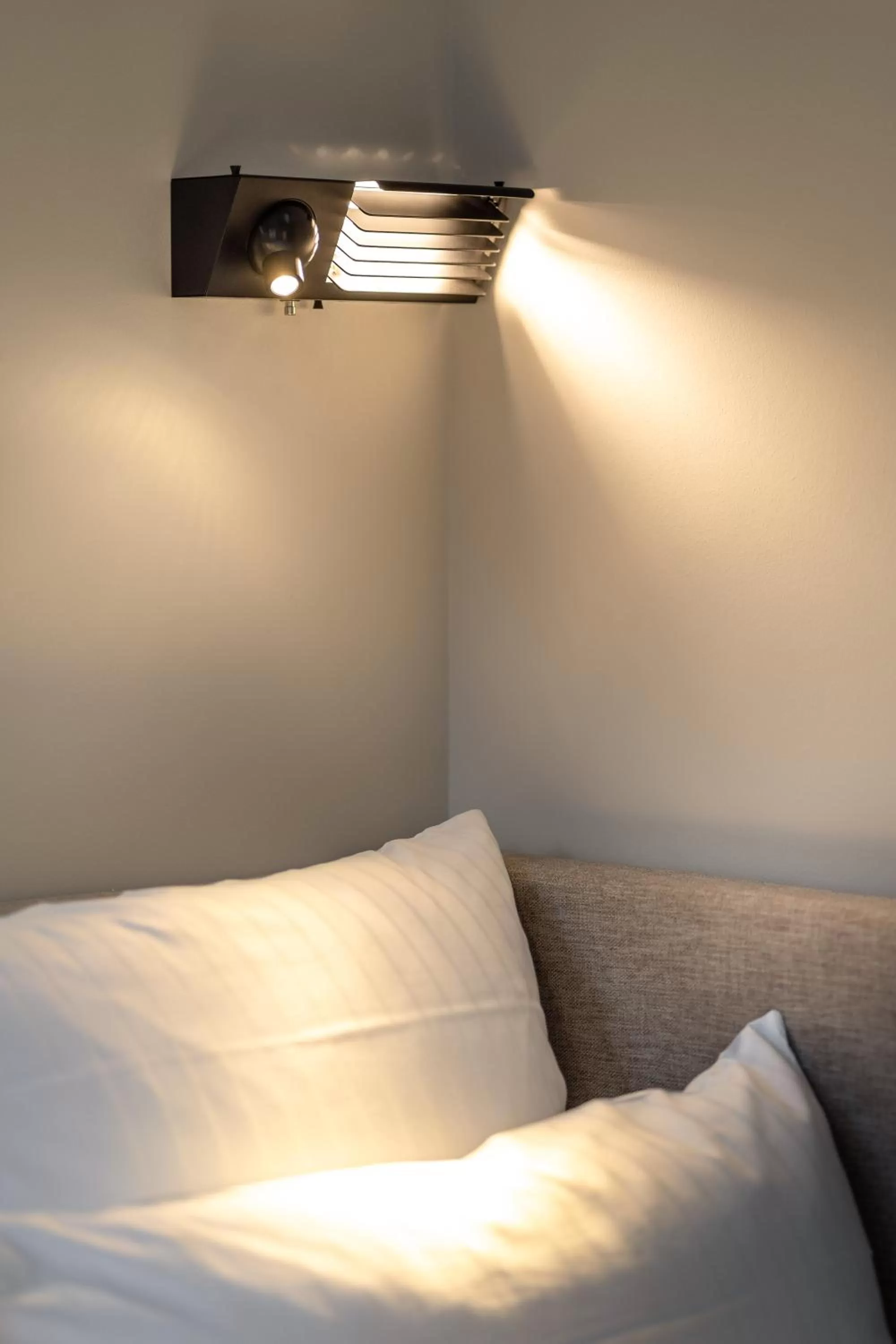 Decorative detail, Bed in THE ADAMS - Self Check In Hotel