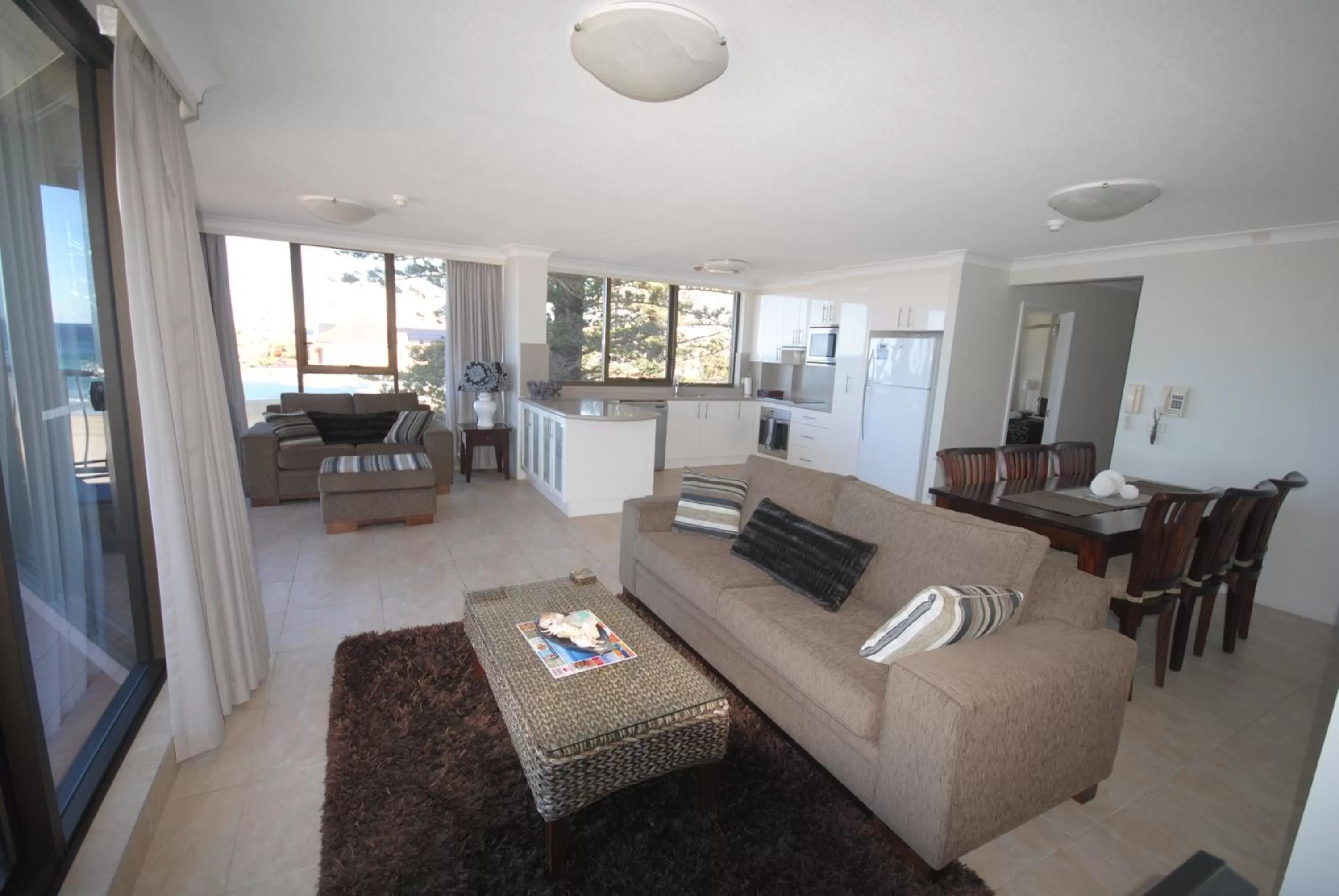 Living room, Seating Area in Albatross North Apartments