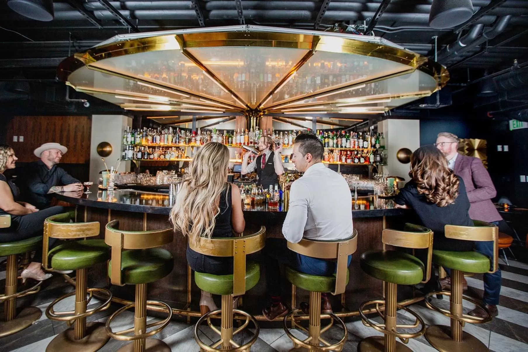 Restaurant/places to eat in Halcyon - A Hotel in Cherry Creek