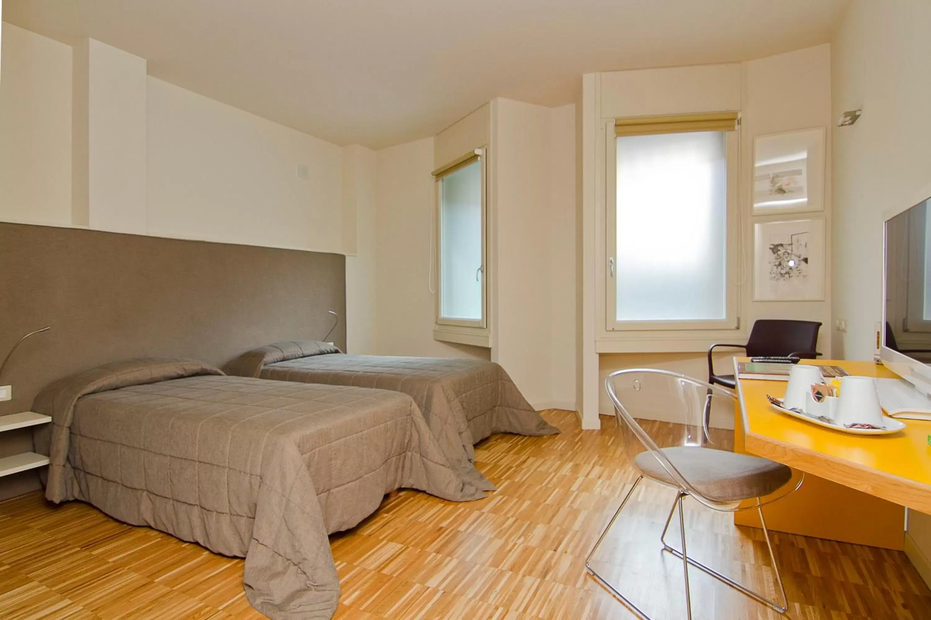 Twin Room in Stile Libero Twin Room in Stile Libero