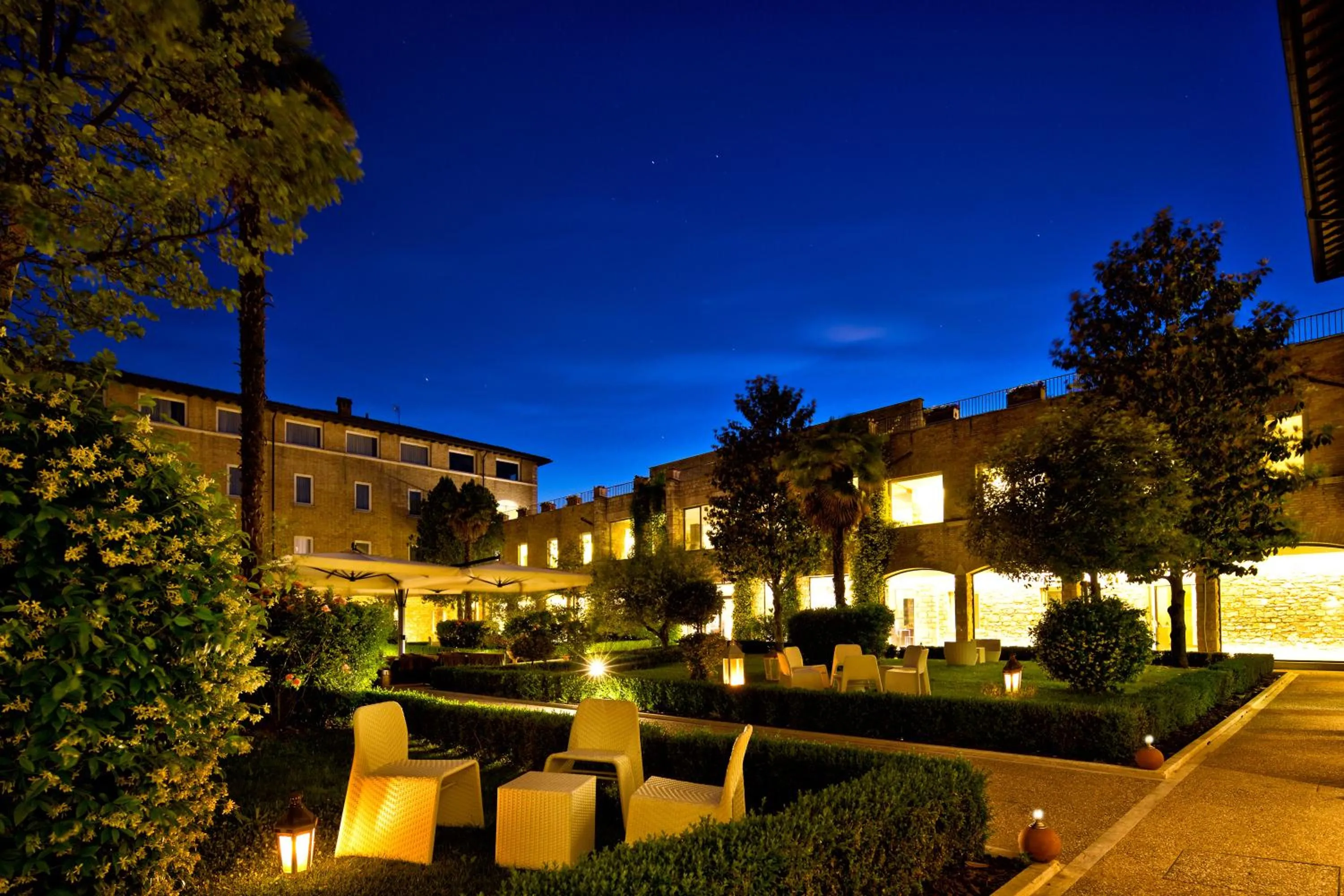Night in TH Assisi - Hotel Cenacolo