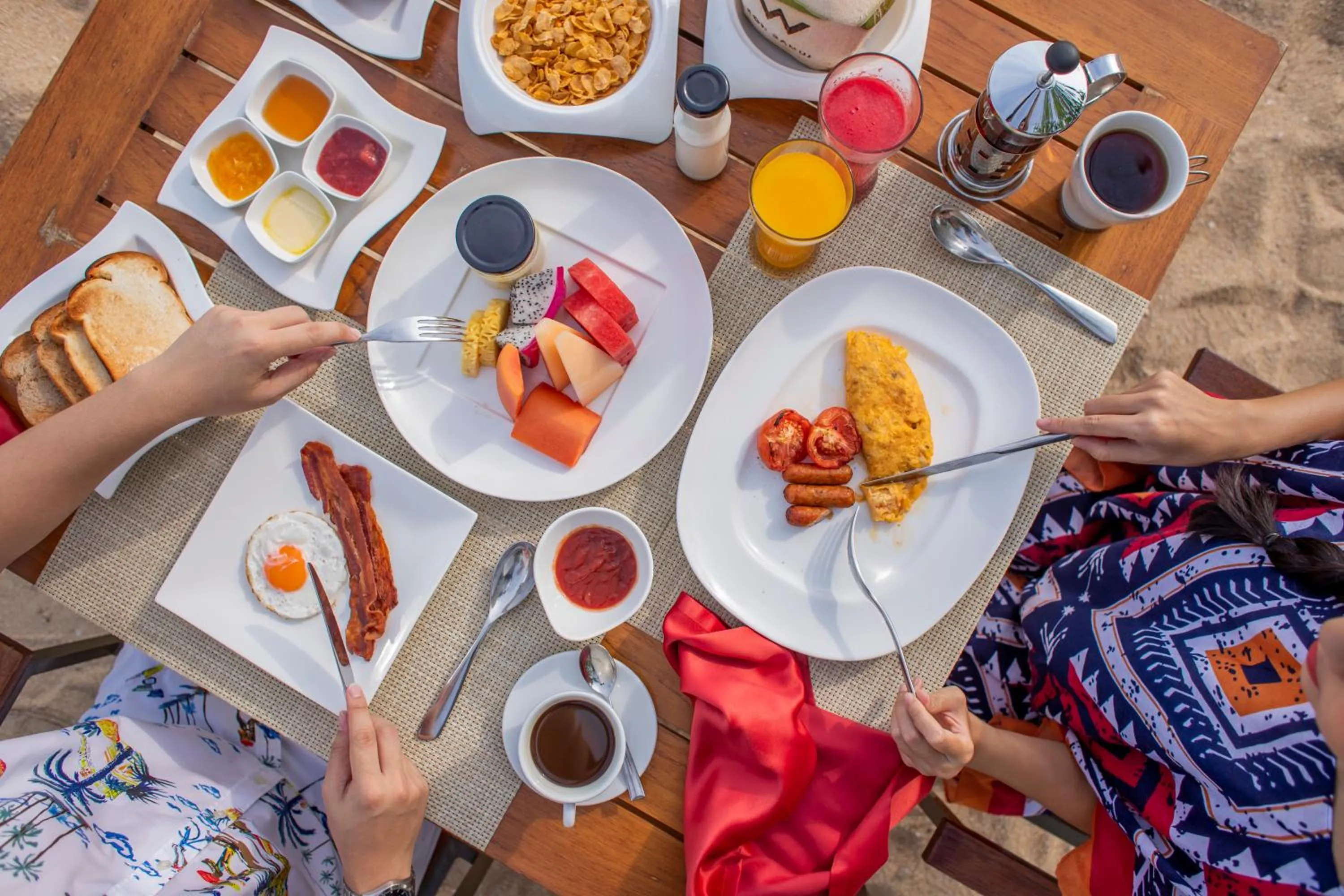 Food and drinks in W Koh Samui