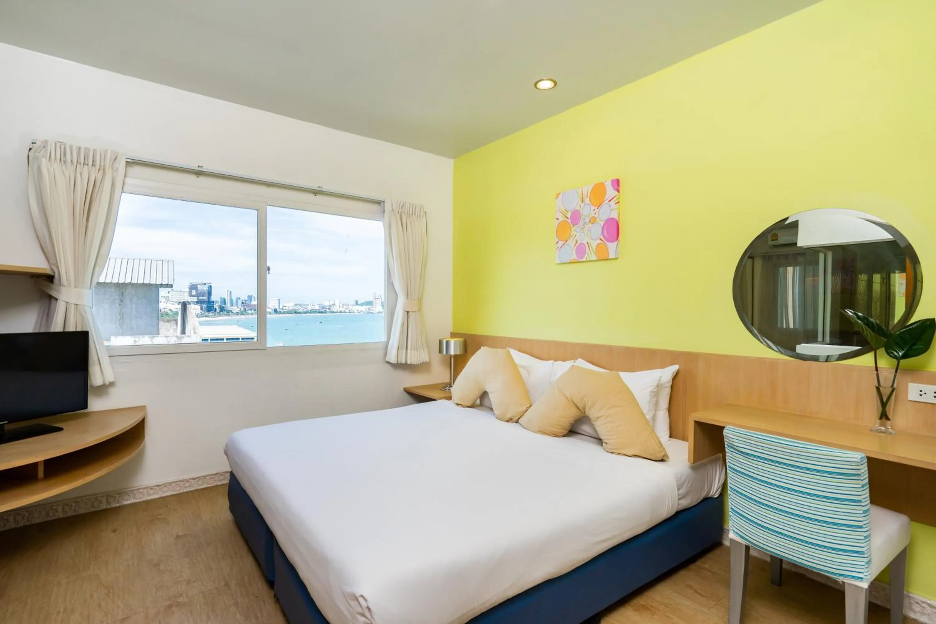 Bedroom, Bed in Best Bella Pattaya