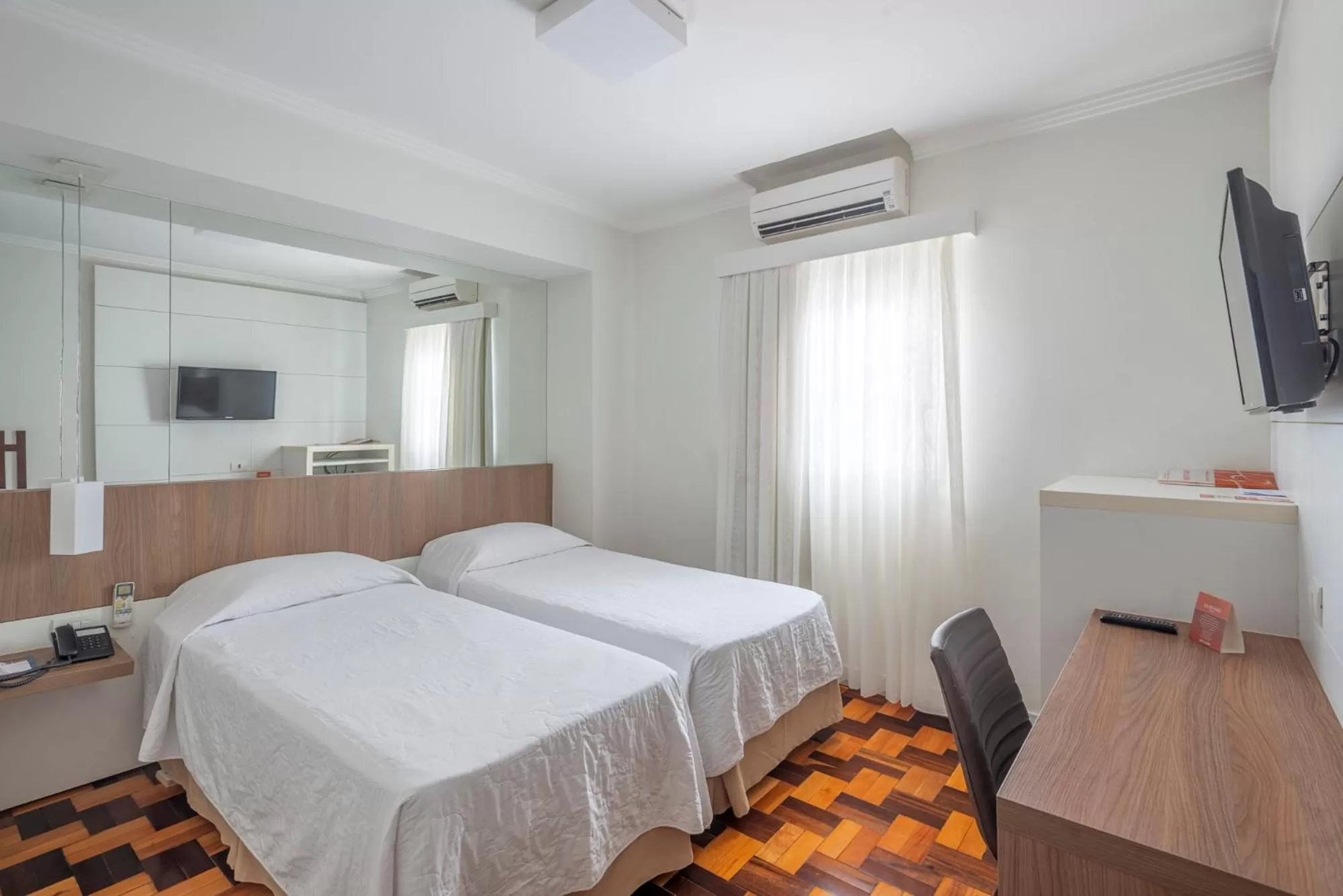 Bed in Hotel Glória Blumenau