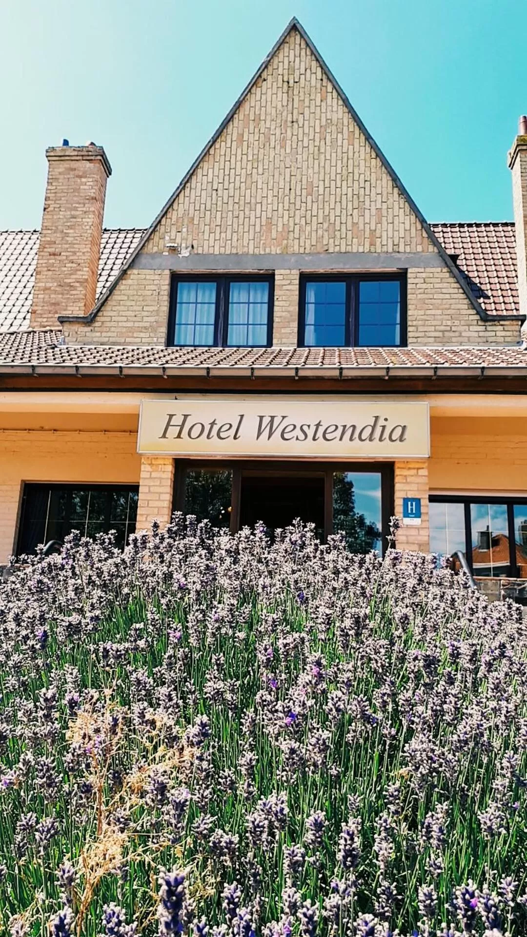 Facade/entrance in Hotel Westendia and Free Parking Top Breakfast