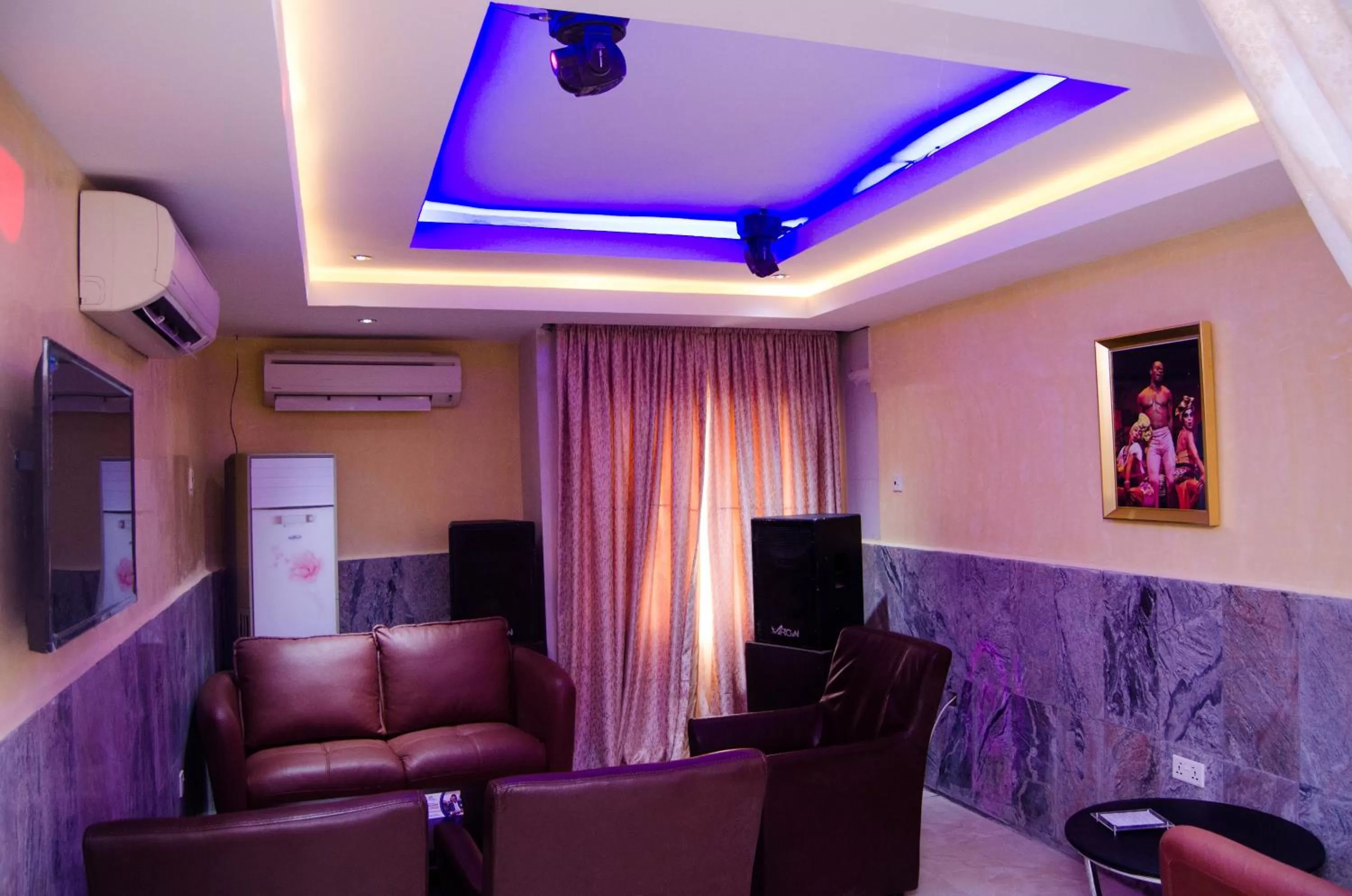 Lounge or bar in Residency Hotel Area11 Garki Abuja