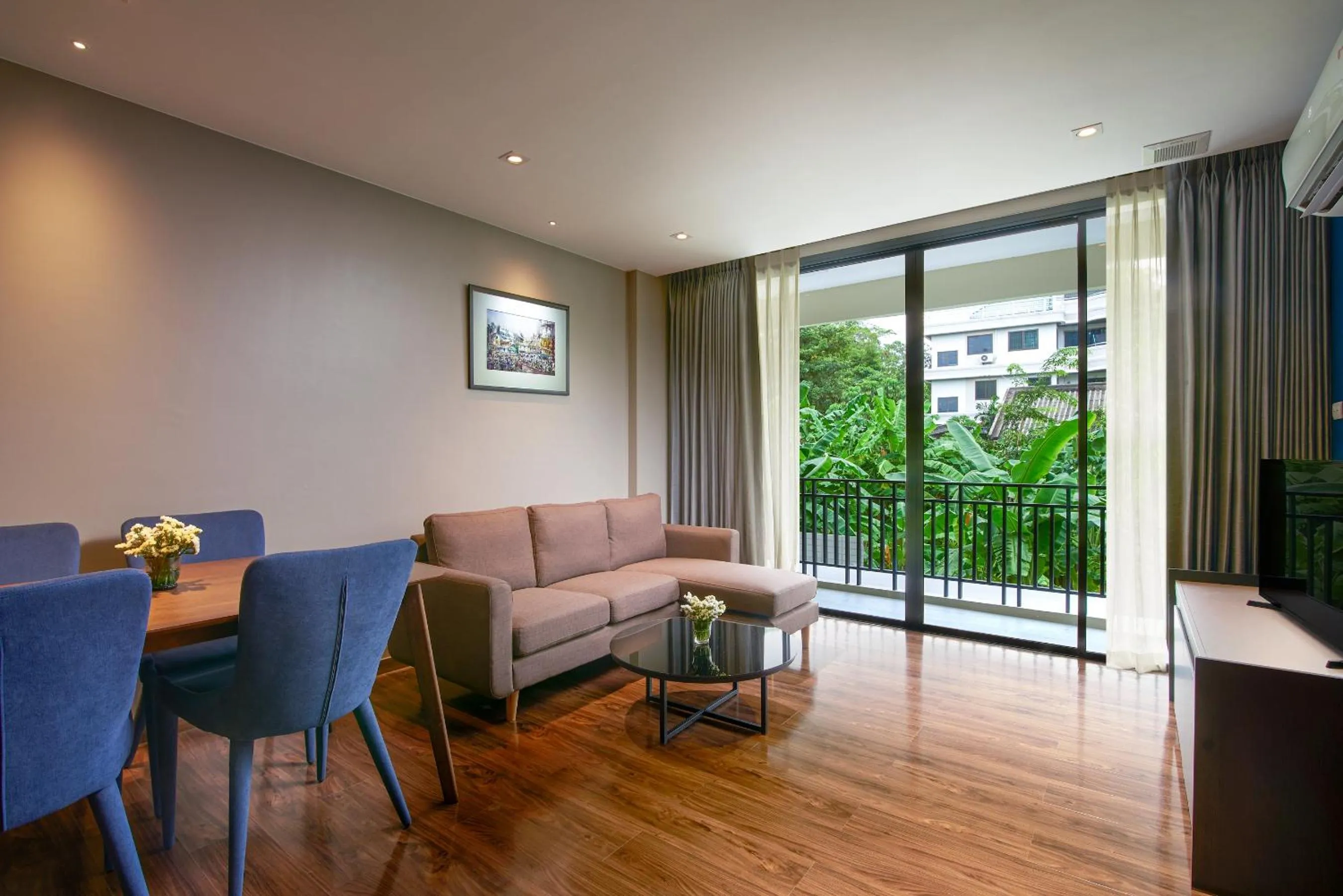 Living room in Amp Am House Bangkok Hotel