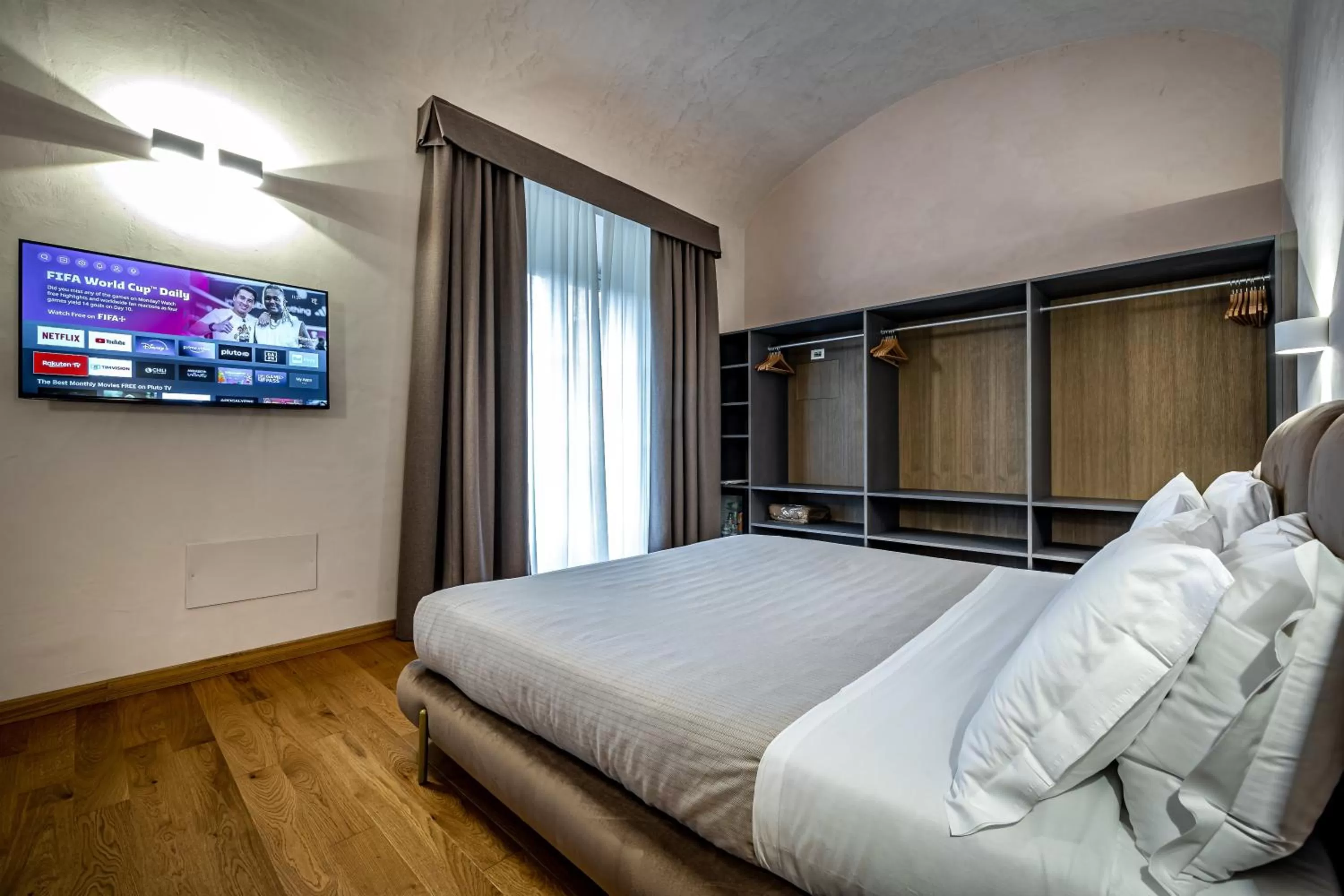 Photo of the whole room, Bed in Hotel La Scaletta al Ponte Vecchio