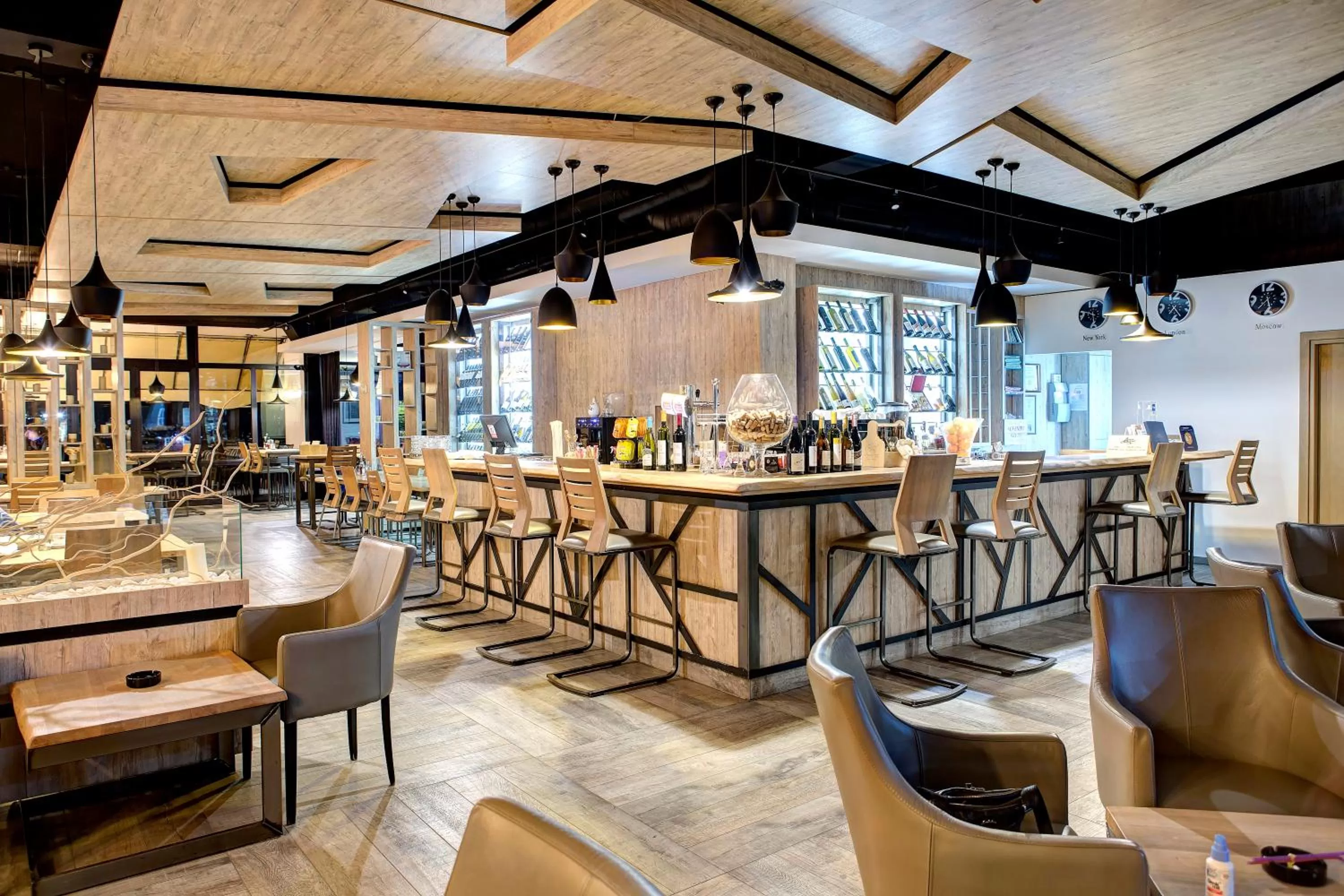 Lounge or bar in Hotel Le Pont