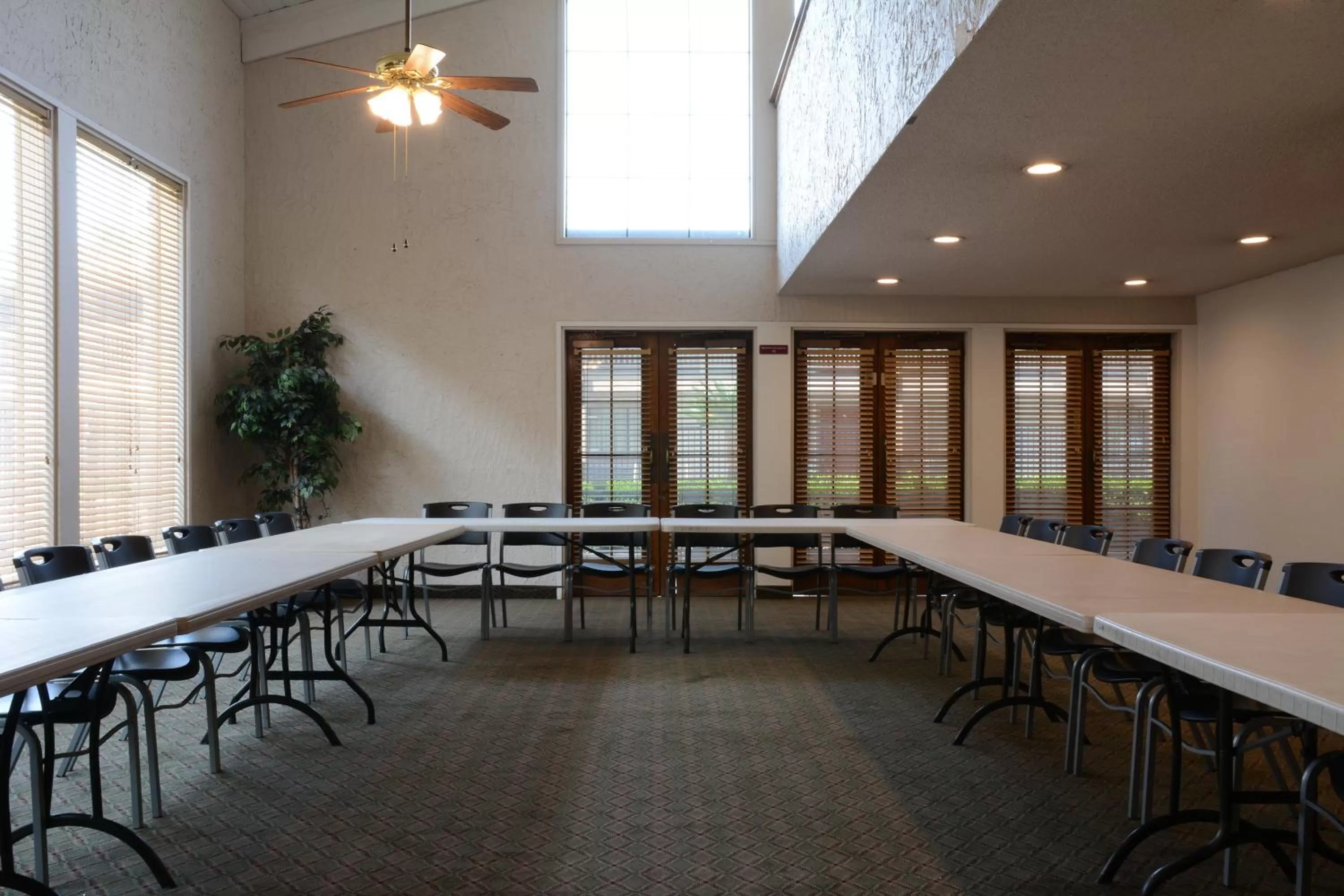 Meeting/conference room in Red Roof Inn San Dimas - Fairplex