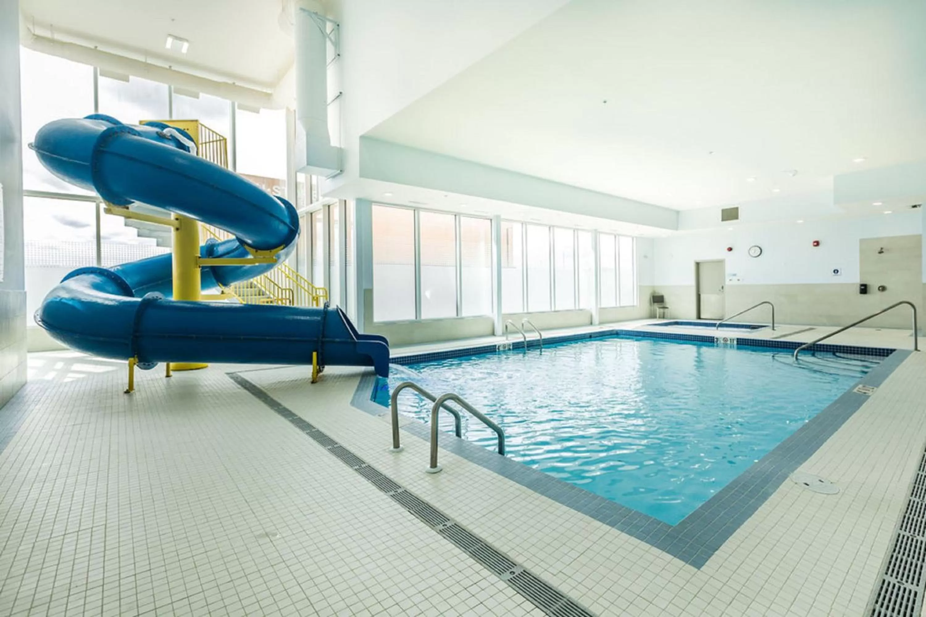 Swimming pool in Holiday Inn Express & Suites Edmonton N - St Albert by IHG