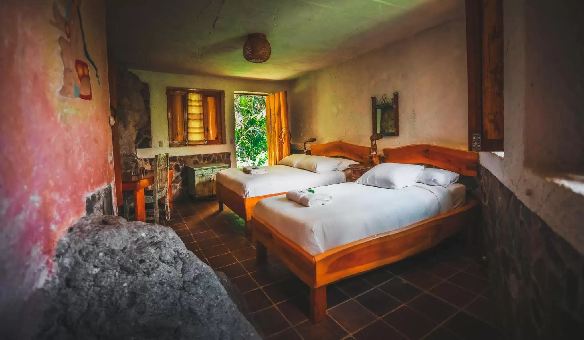 Bed in Lush Atitlán