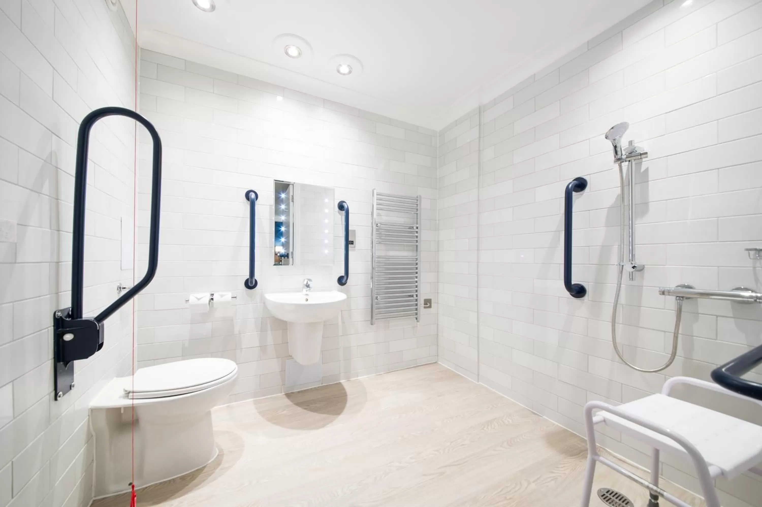 Bathroom in Toby Carvery Beckenham by Innkeeper's Collection