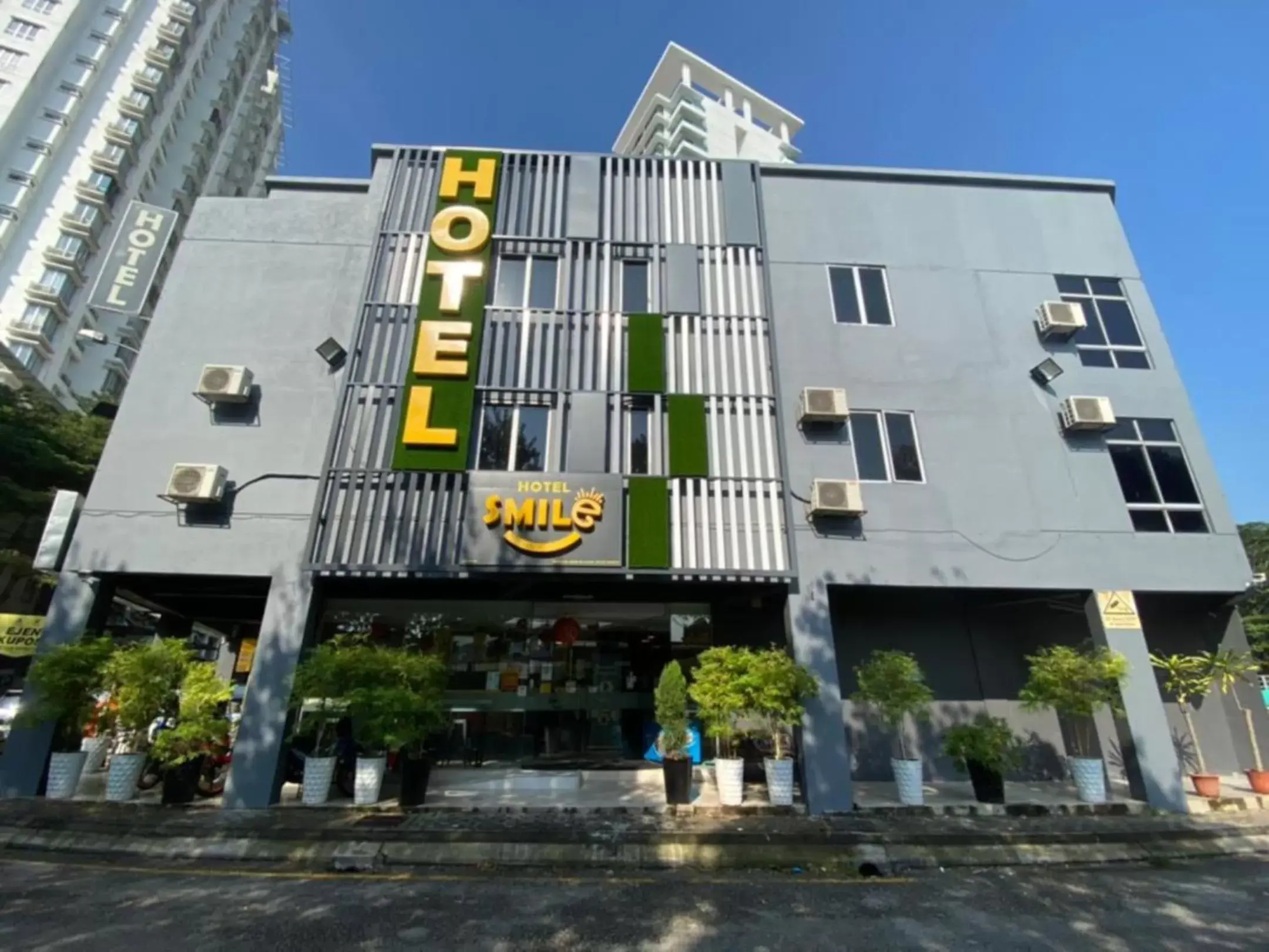 Property building in Smile Hotel Selayang Point Property building in Smile Hotel Selayang Point