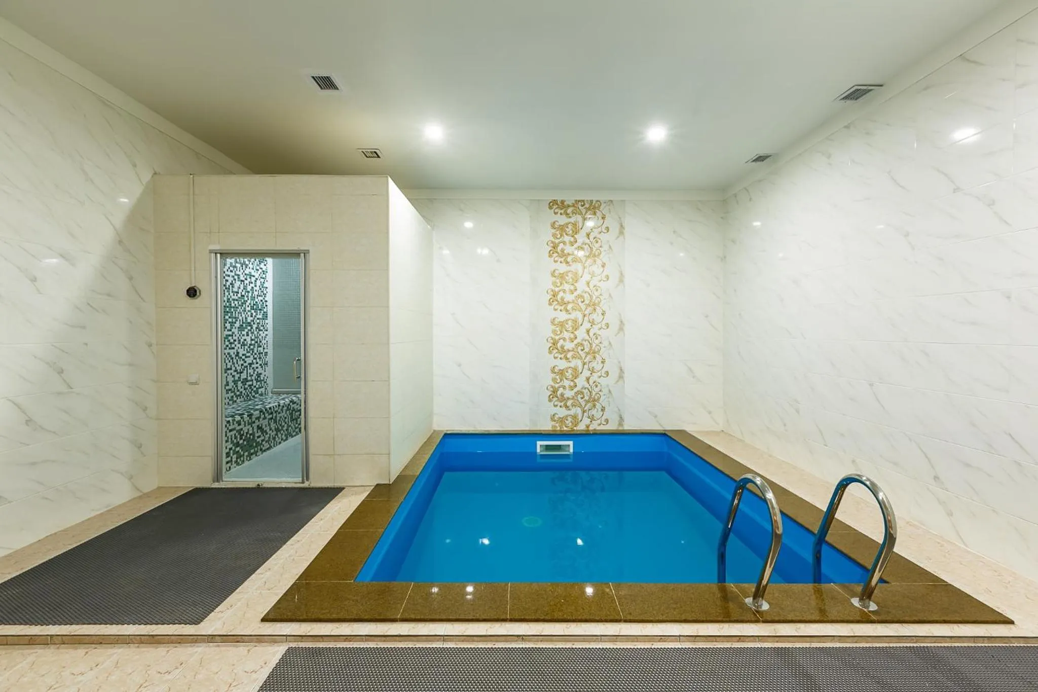 Spa and wellness centre/facilities in Renion Hotel