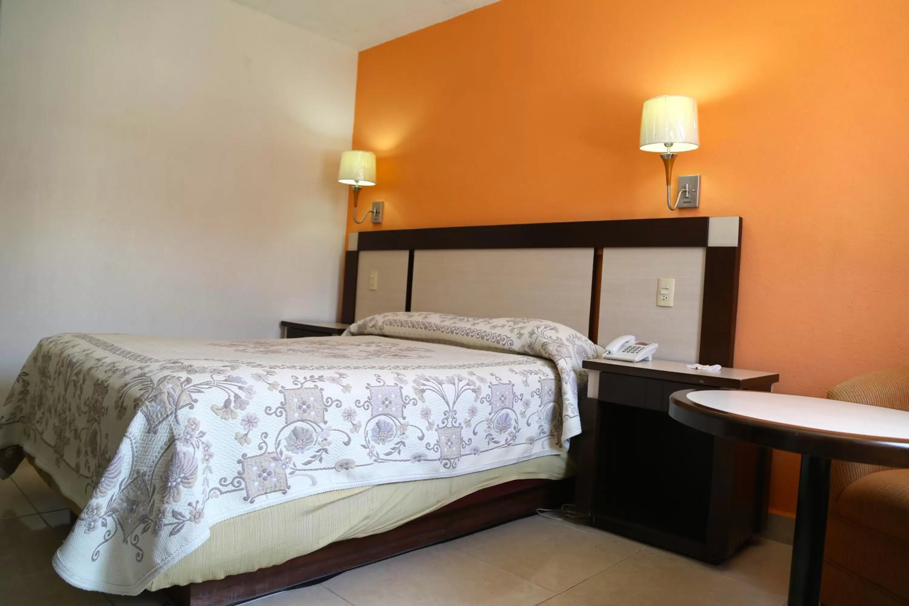 Photo of the whole room, Bed in Hotel Baluarte