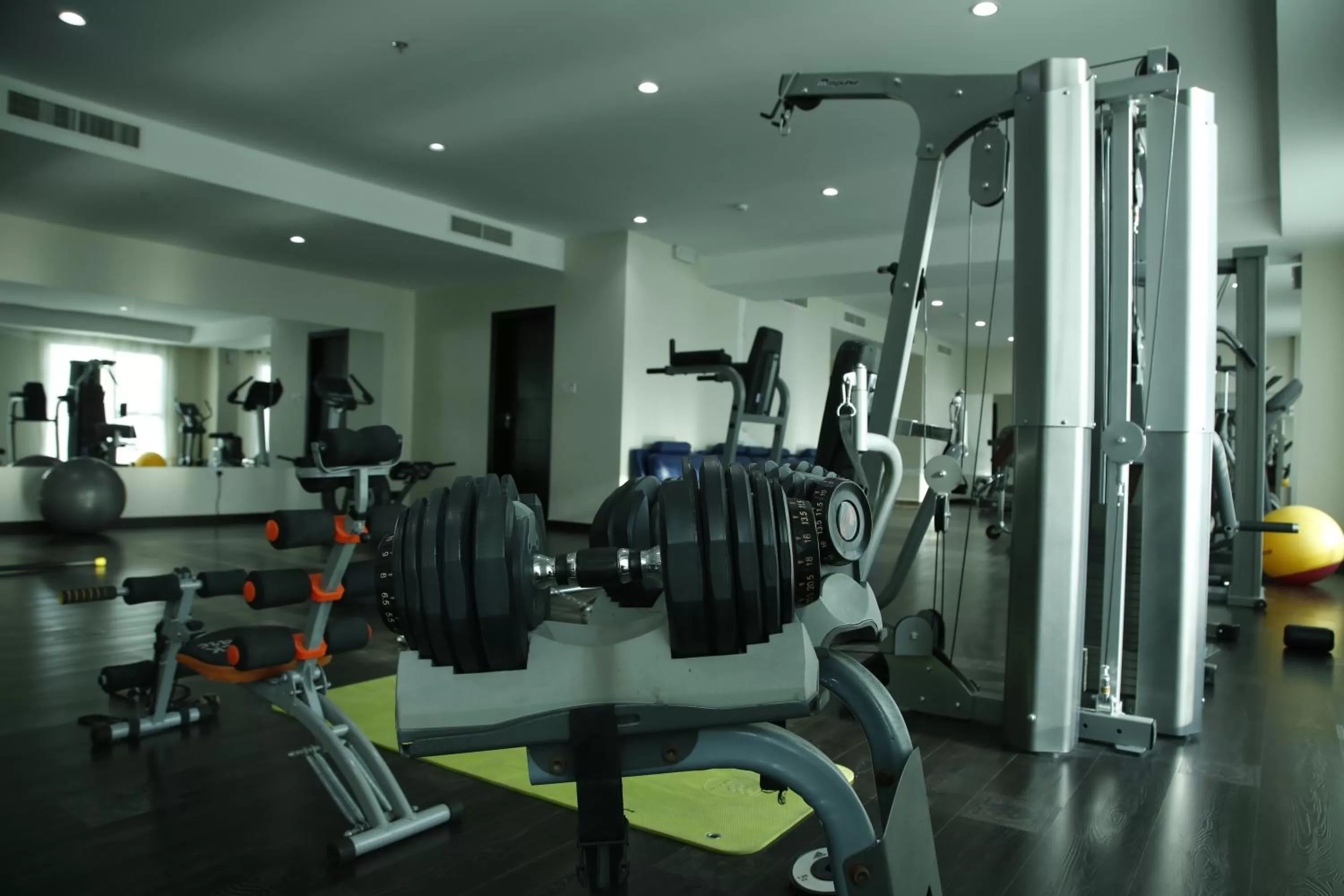 Fitness centre/facilities in Crystal Palace Hotel