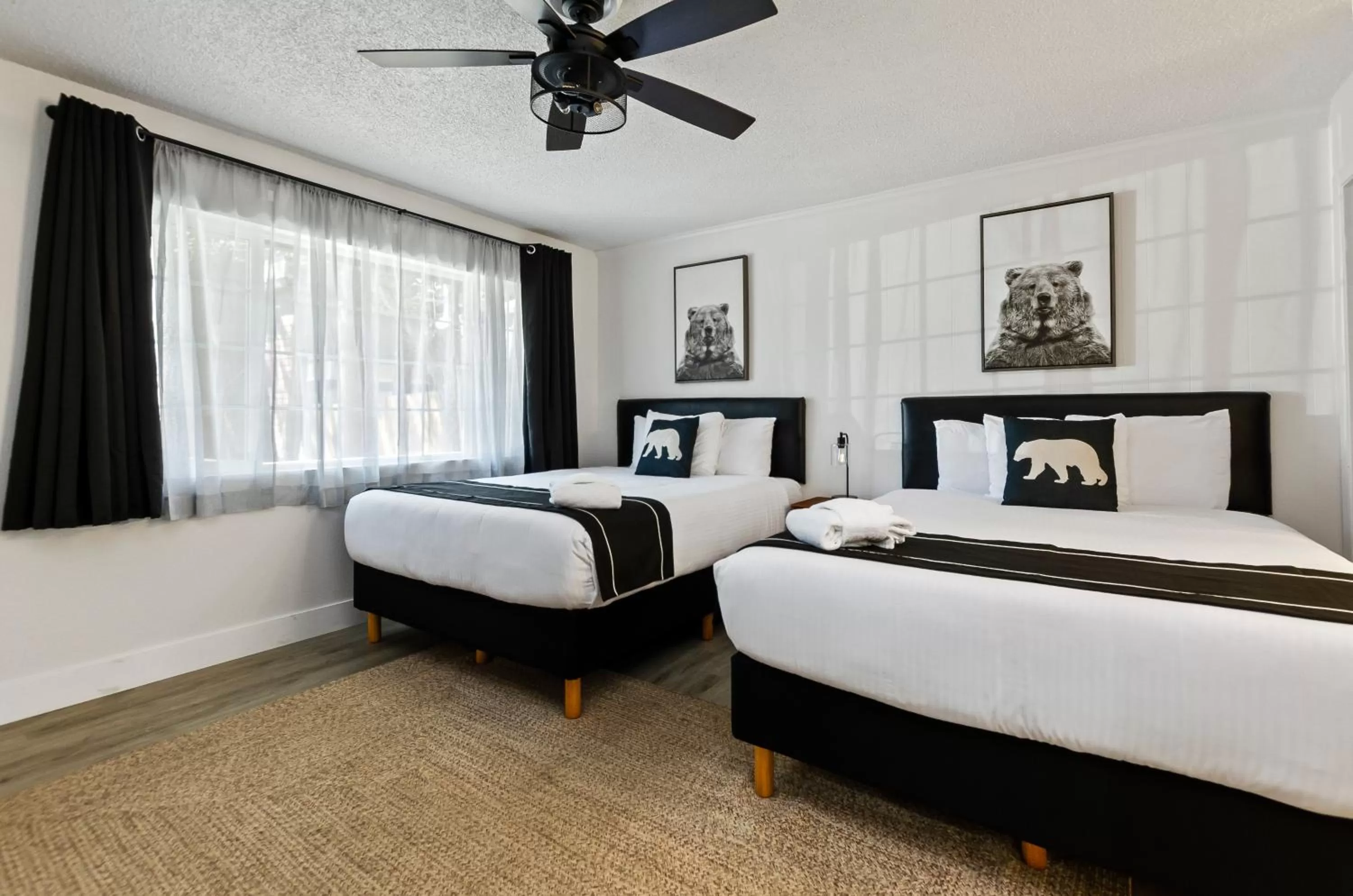 Bed in The Jeffrey Hotel