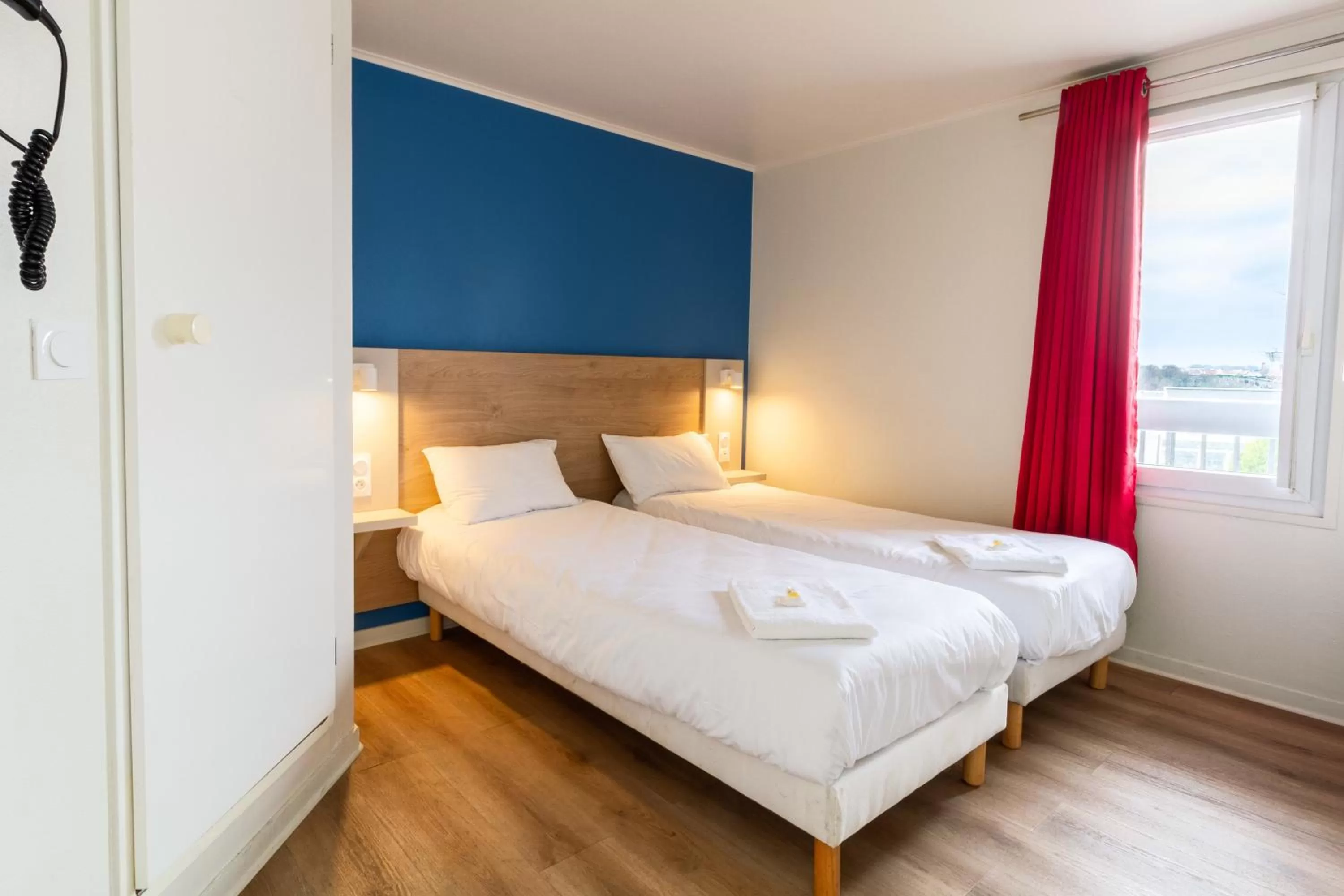 Bed in Kyriad Direct Rouen Nord - Barentin