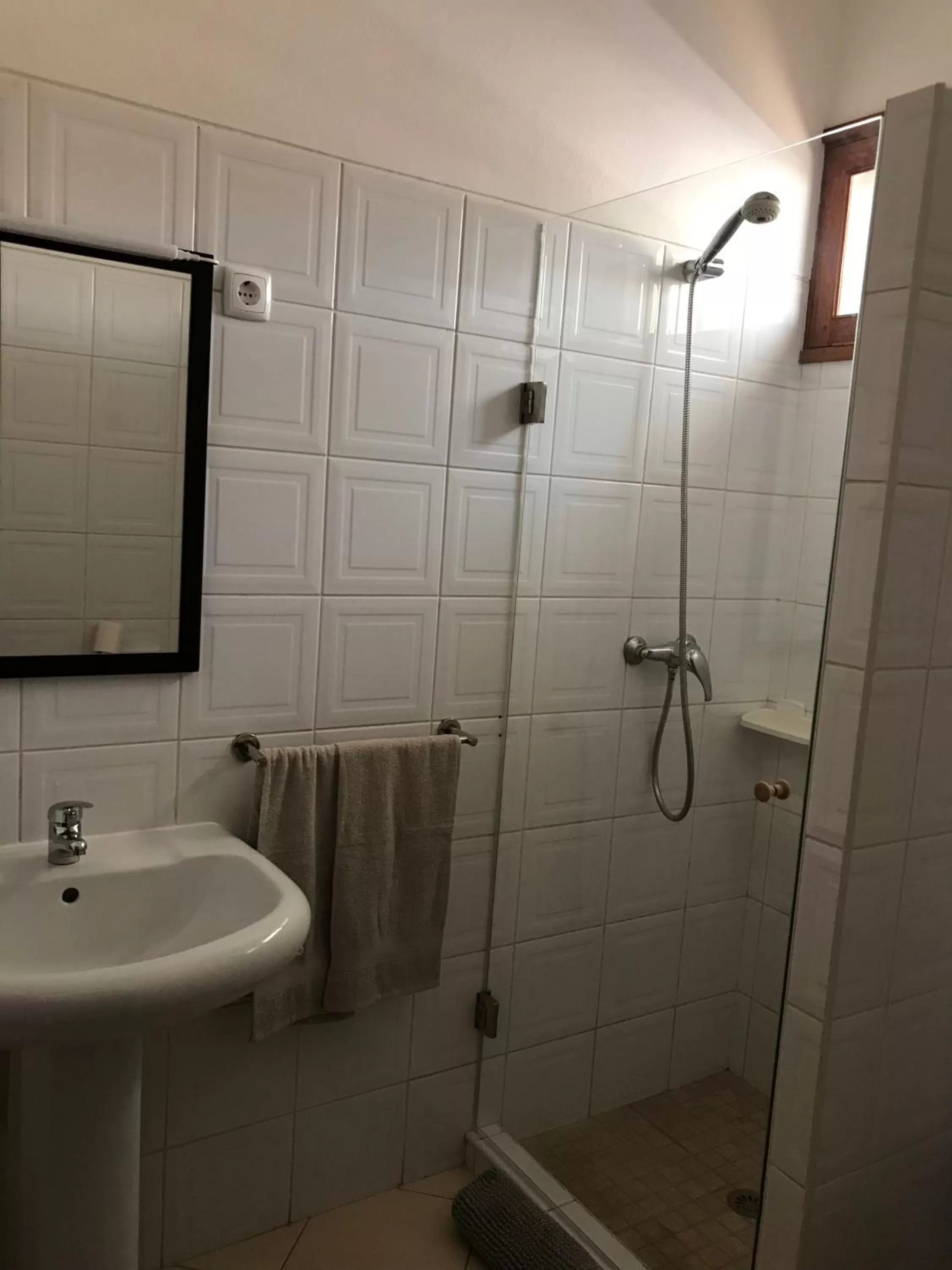 Bathroom in Blue Eagle Guesthouse - Casa de hospedes