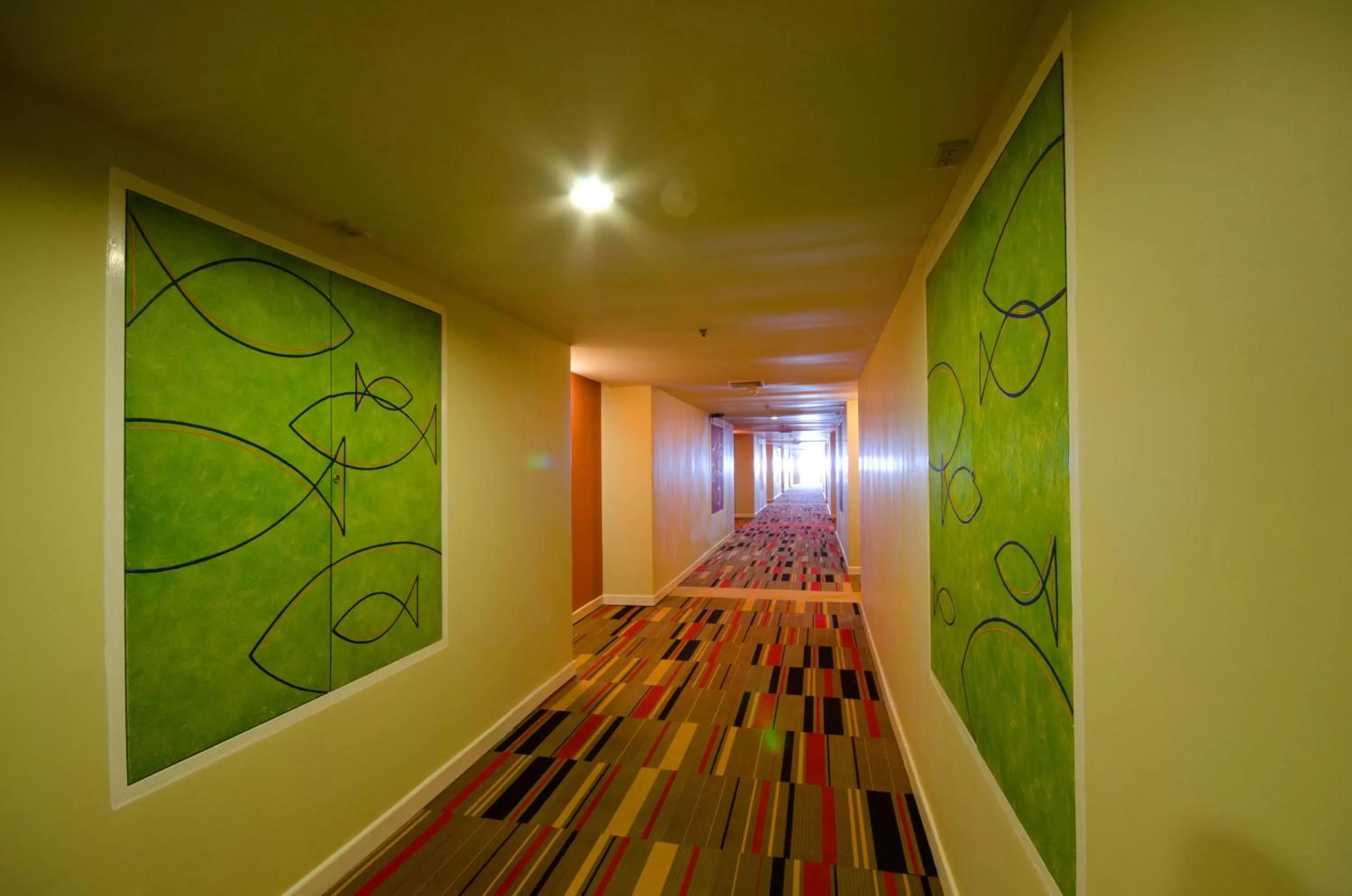 Tongtara Riverview Hotel