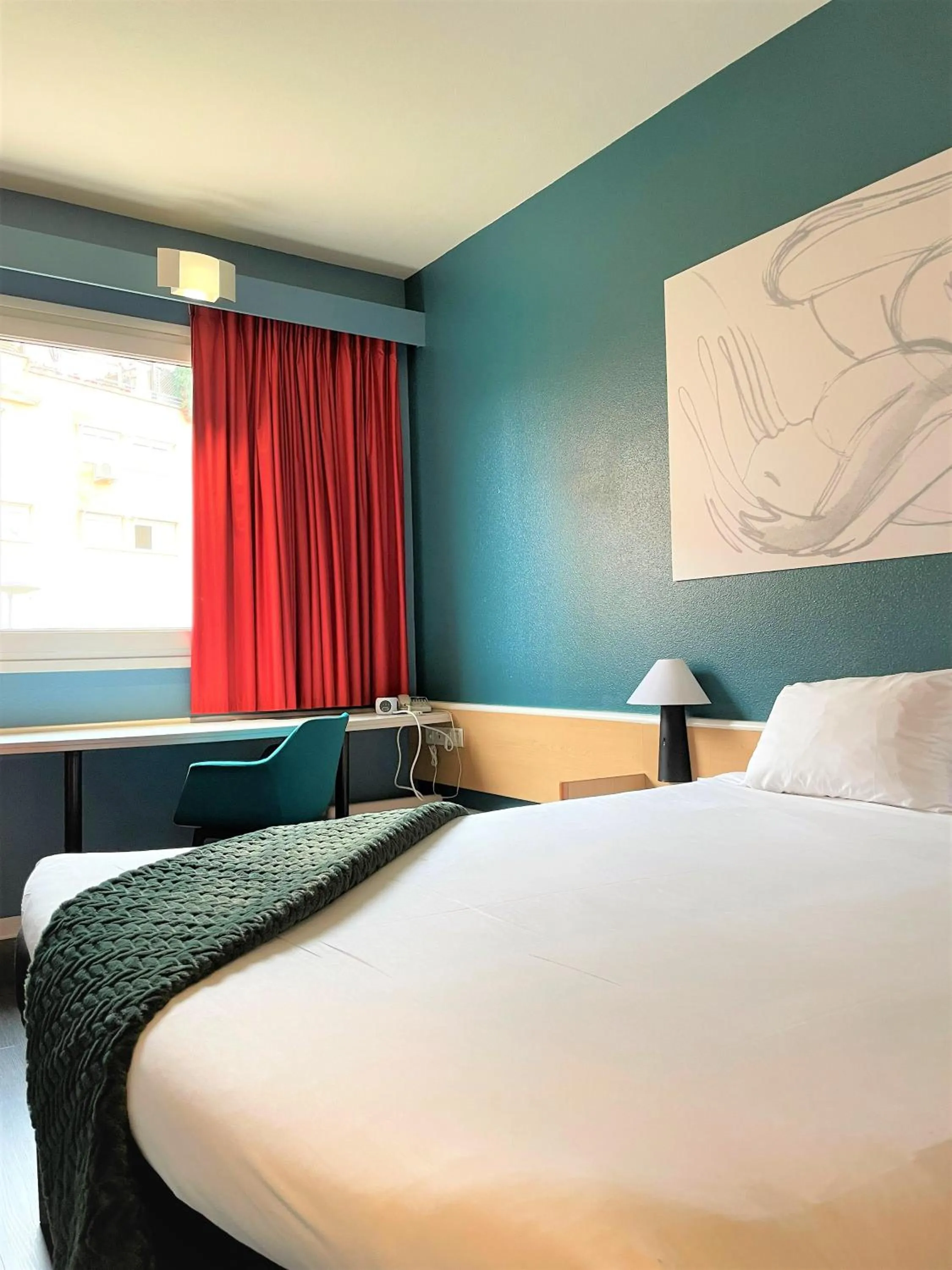 Bedroom, Bed in Ibis Madrid Getafe