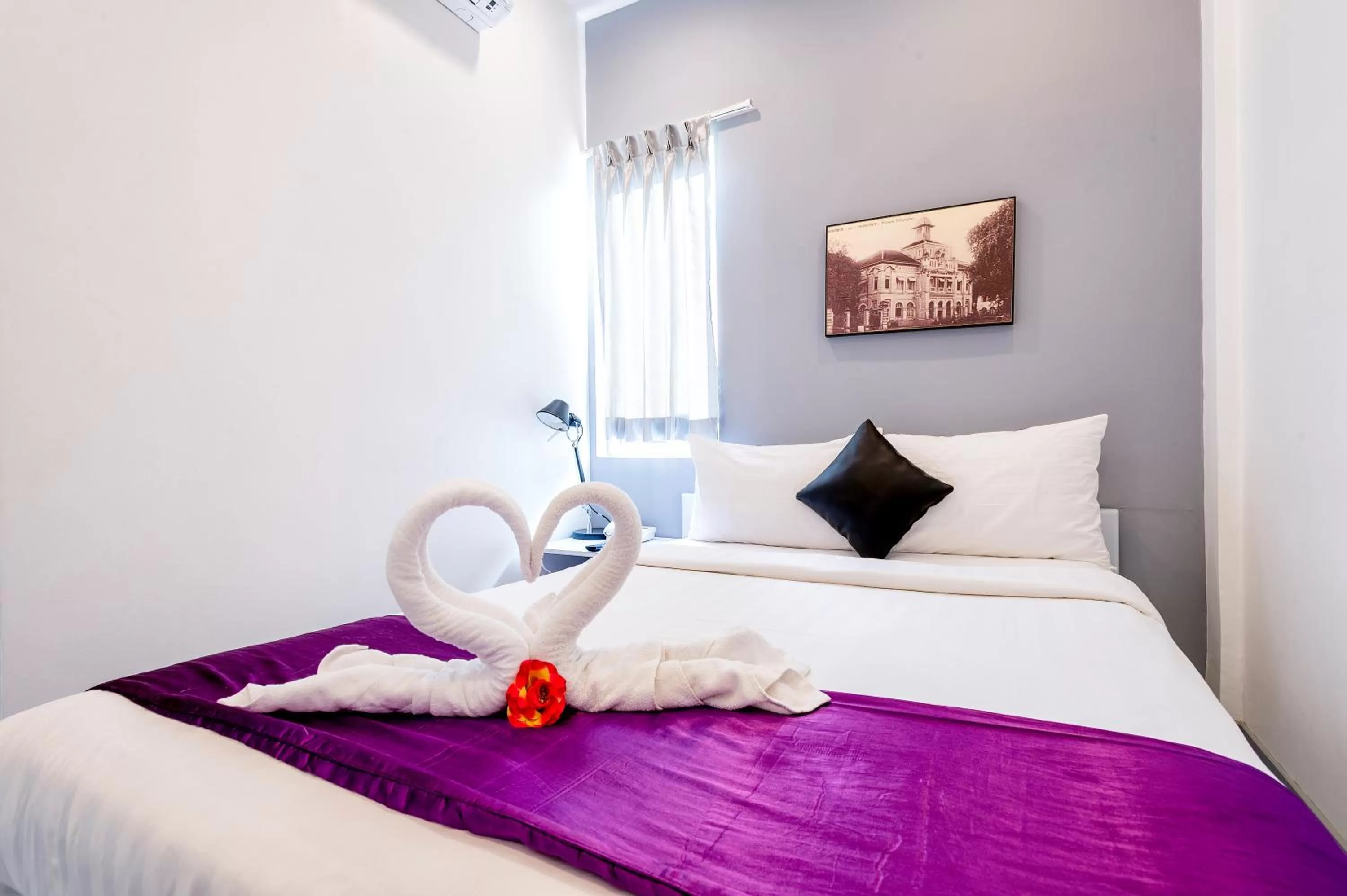 Photo of the whole room, Bed in White Residence Hotel & Apartment