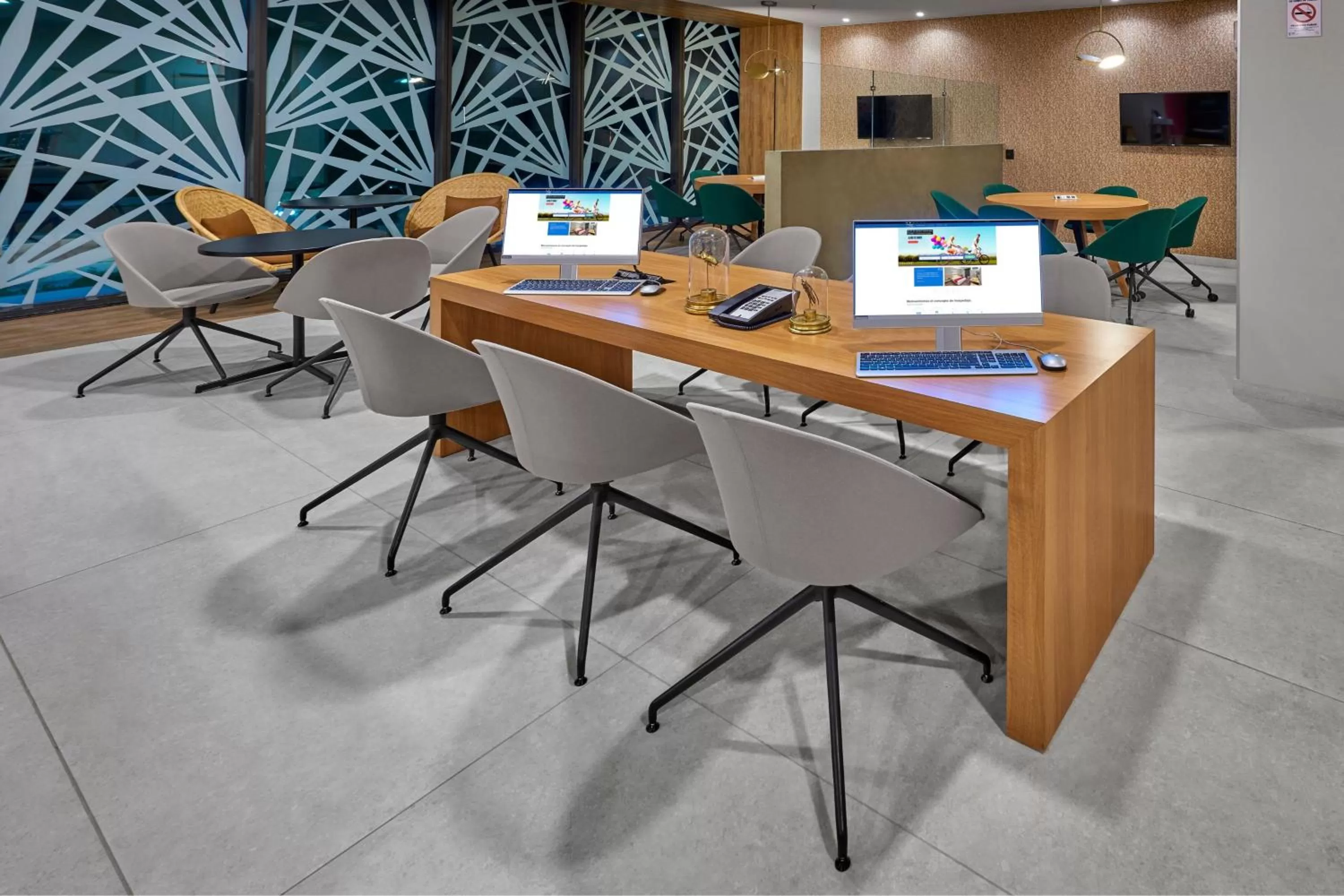 Lobby or reception in City Express Plus by Marriott Merida