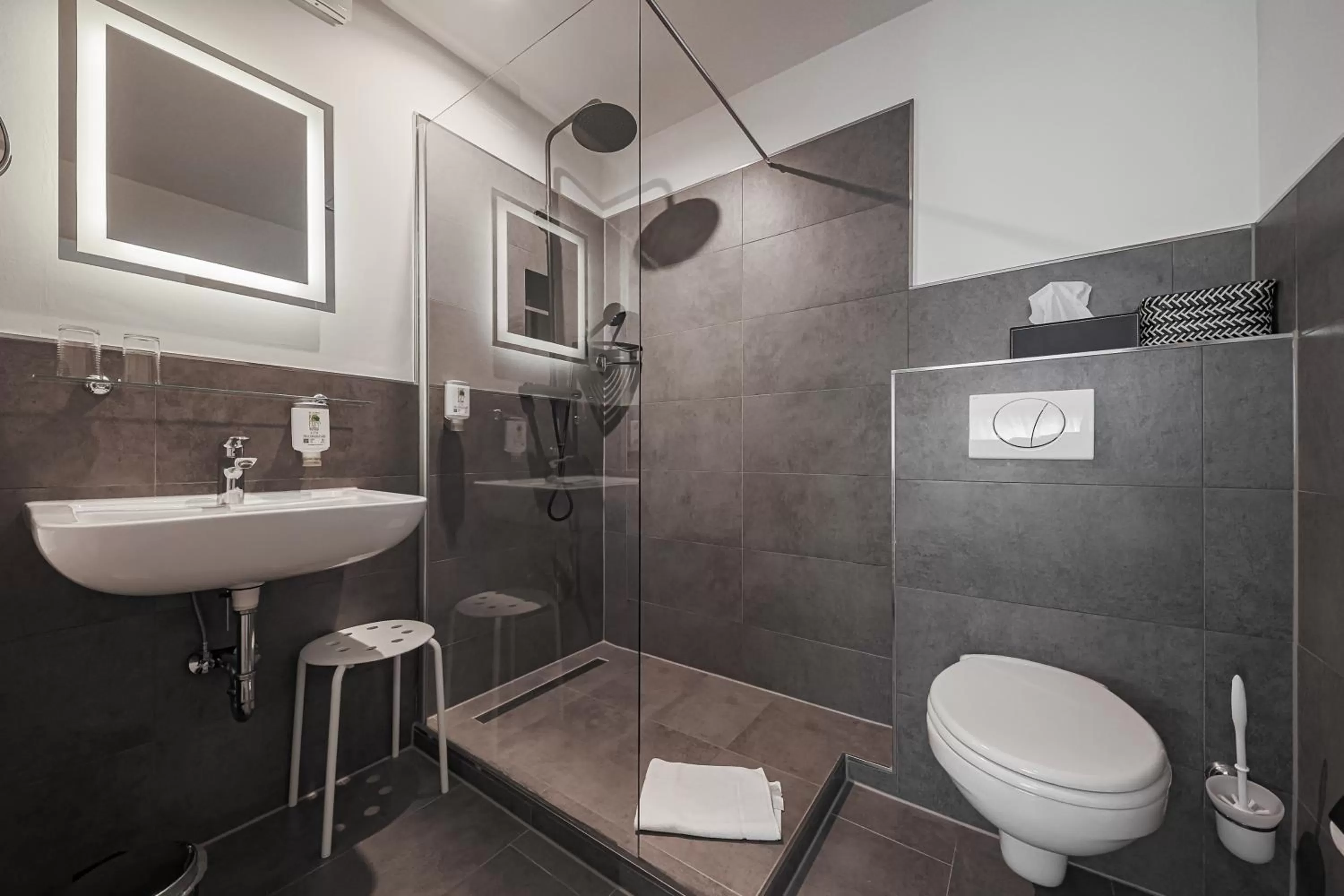 Bathroom in Hotel Alte Redaktion