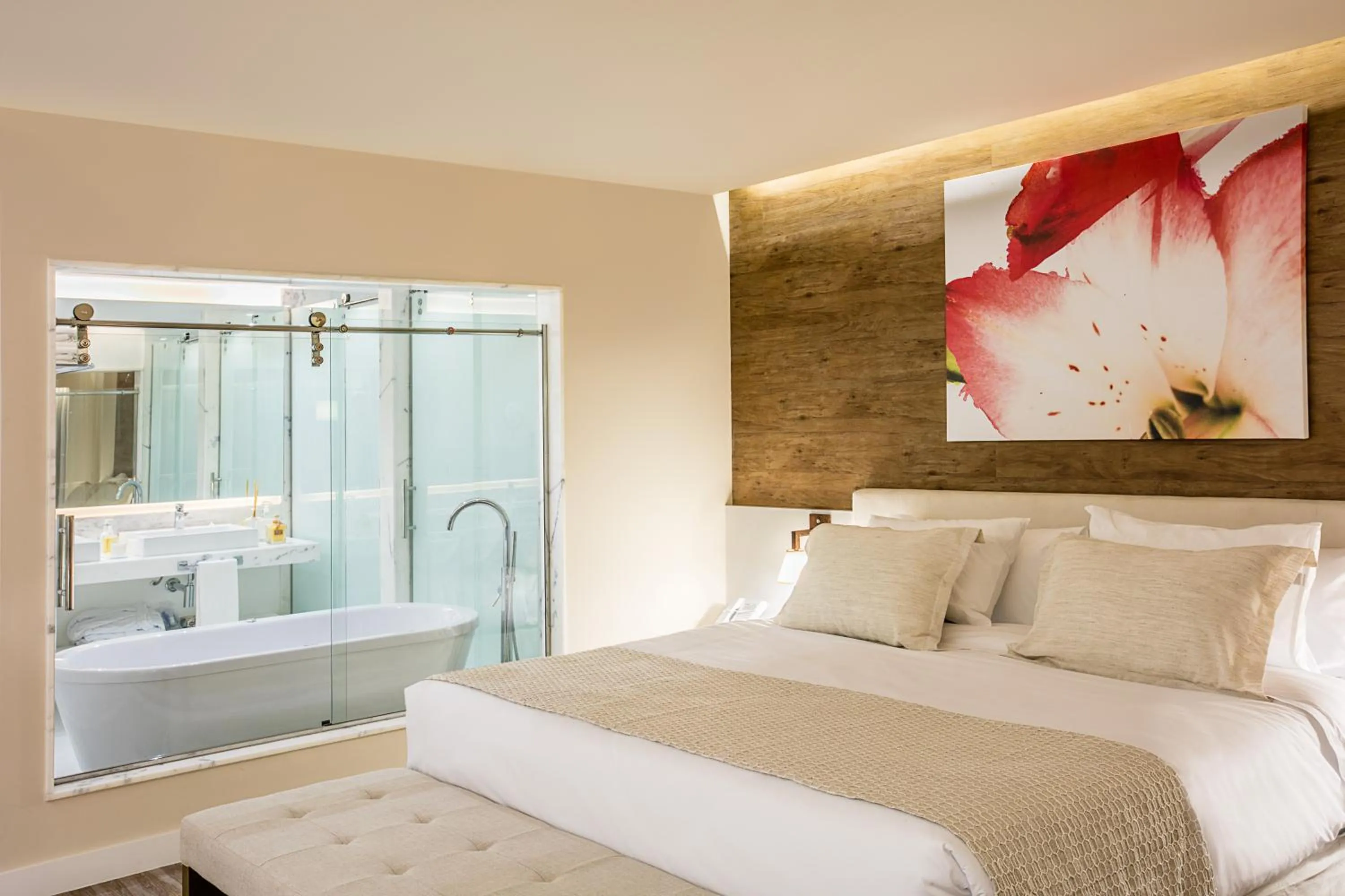 Bathroom, Bed in Square Design Hotel