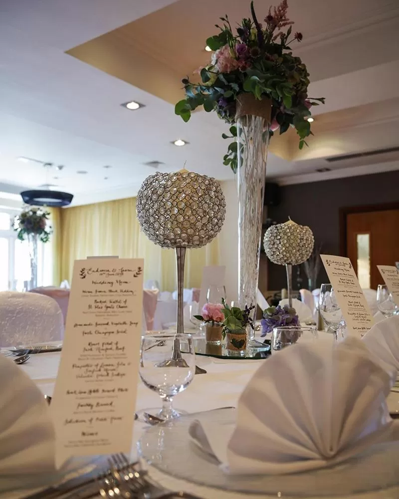 Restaurant/places to eat in Brook Lane Hotel