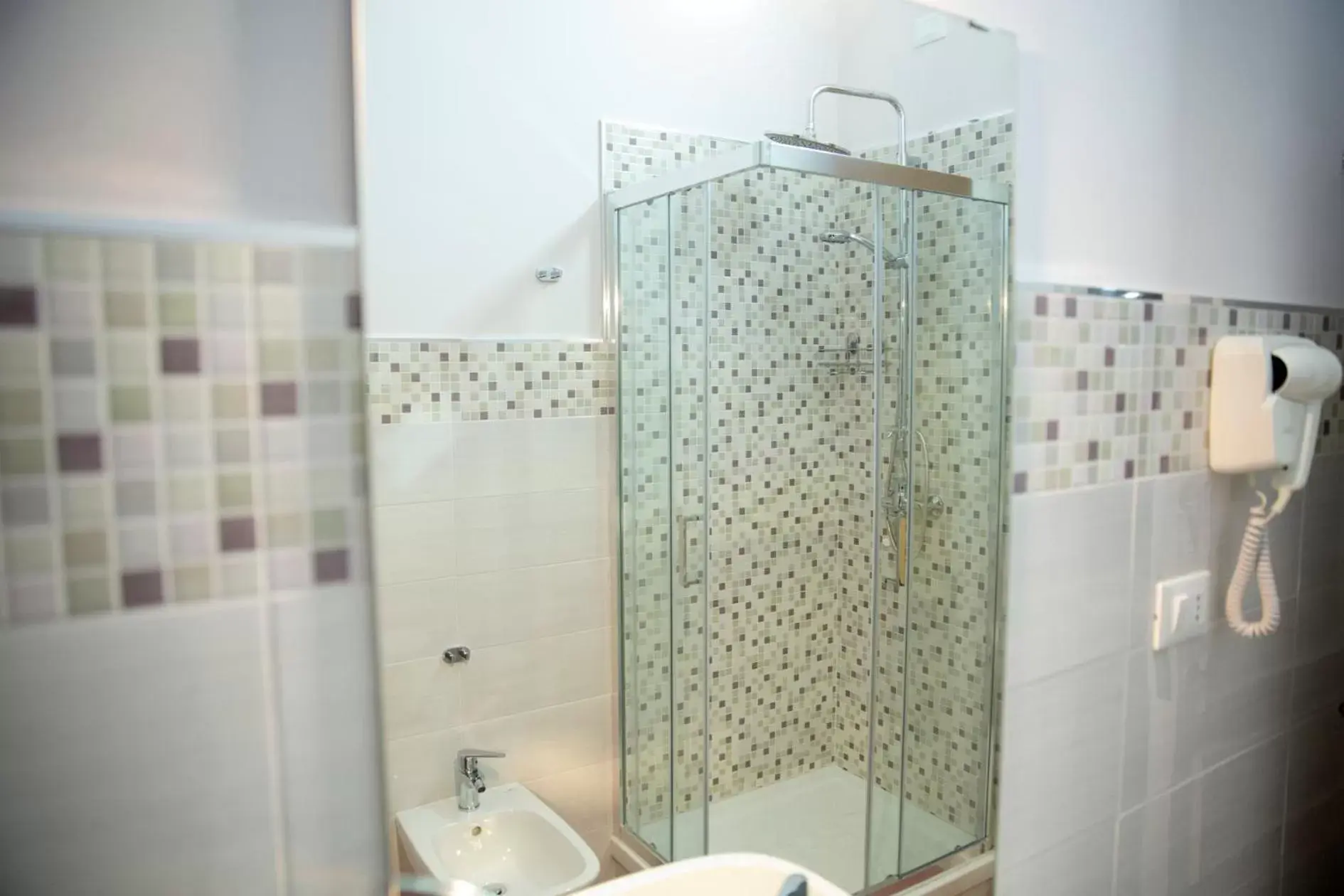 Quadruple Room with Private Bathroom - single occupancy in Svevo Quadruple Room with Private Bathroom - single occupancy in Svevo