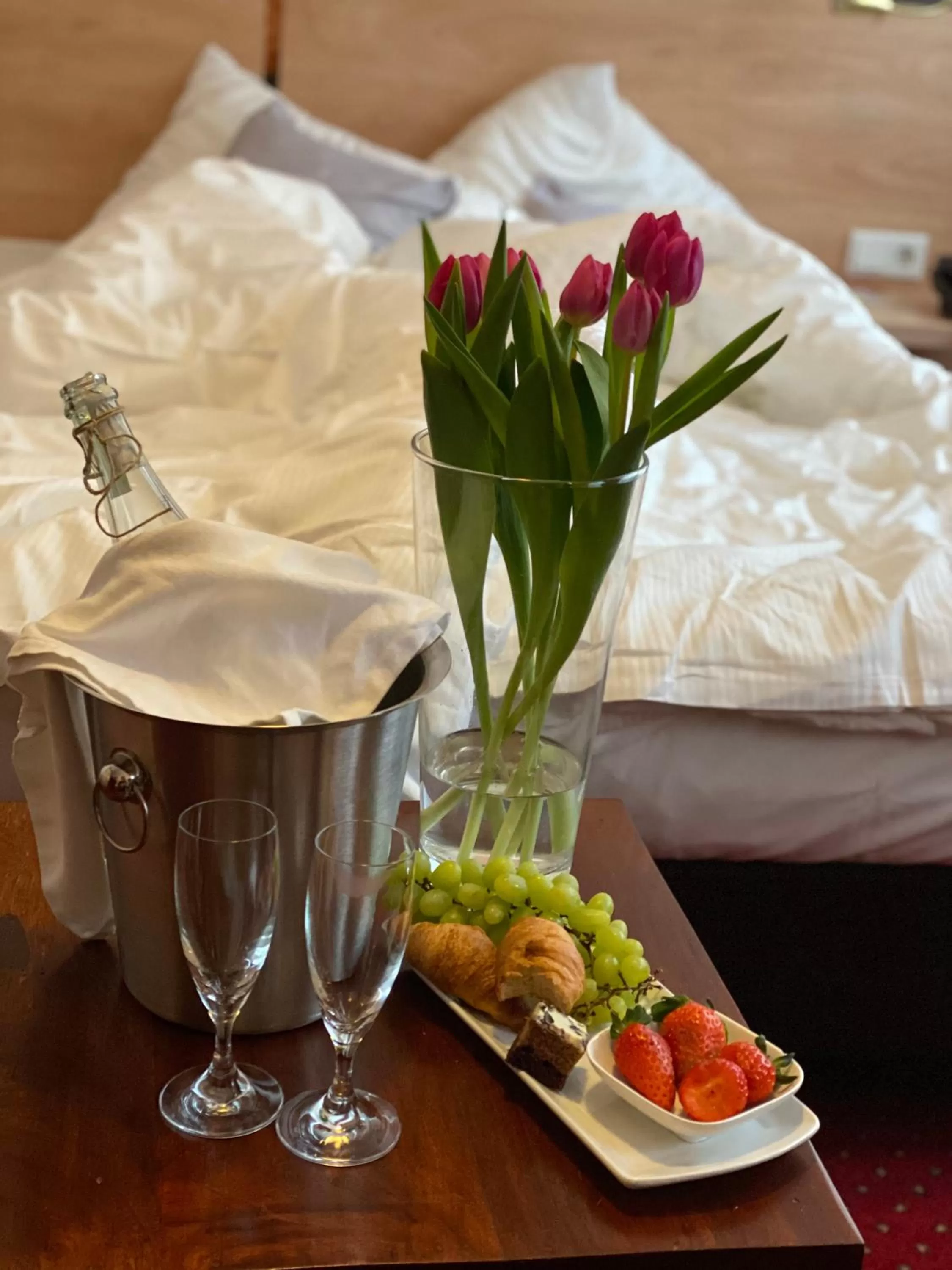 Photo of the whole room, Bed in Hotel Cascade Superior