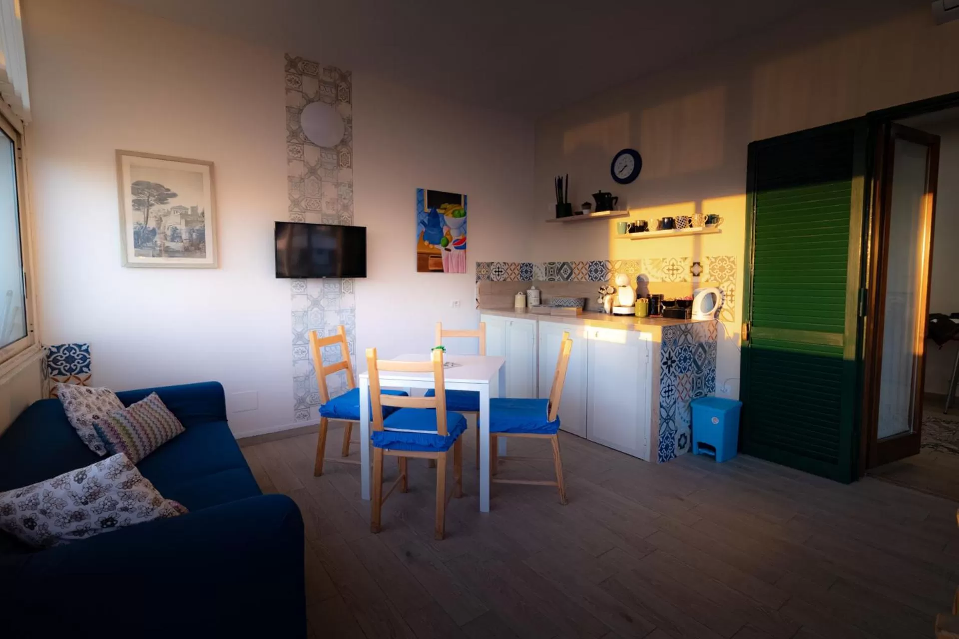 TV and multimedia in Nolana '86