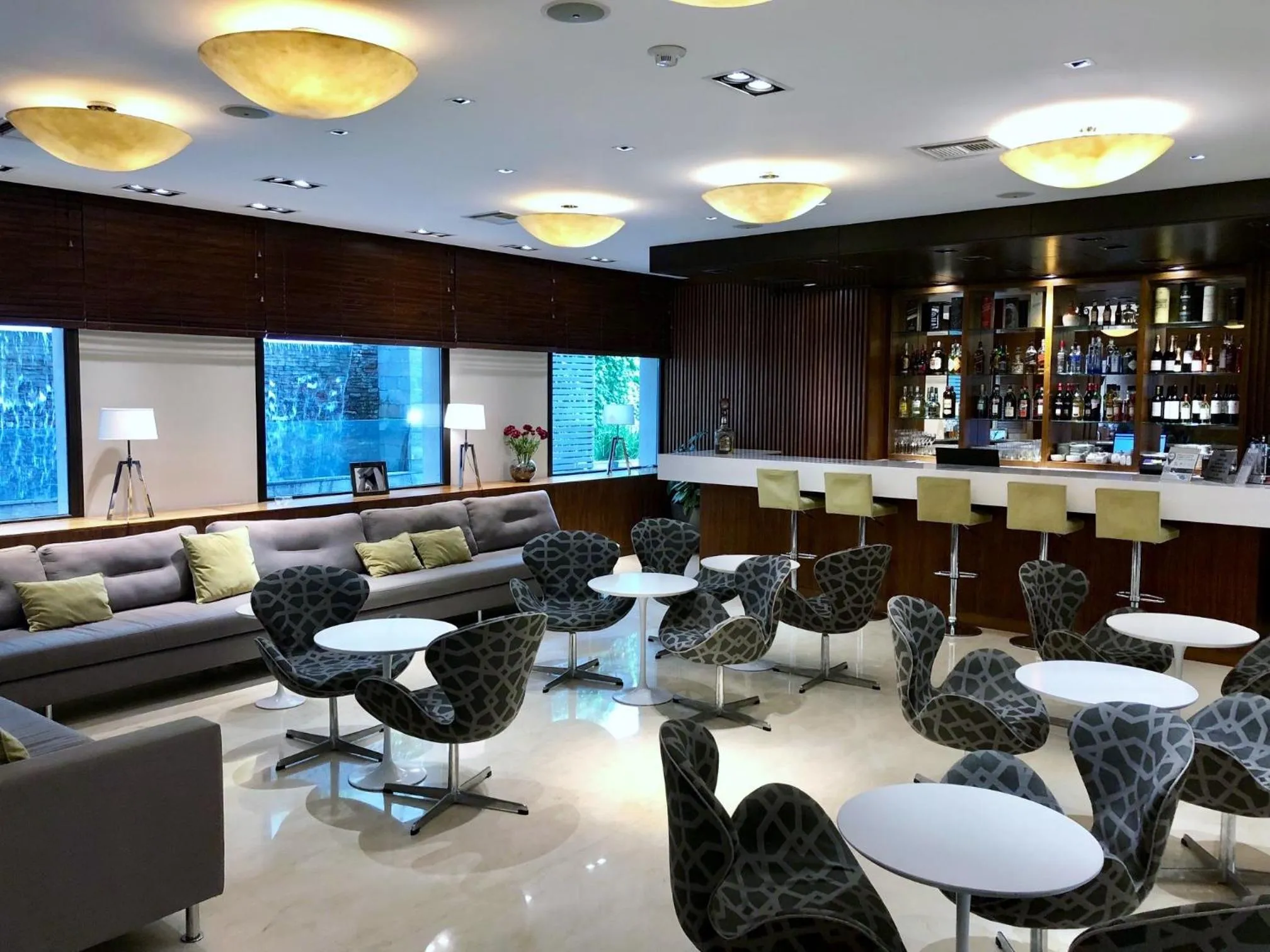 Lounge or bar in Hotel Metropolitano Supara