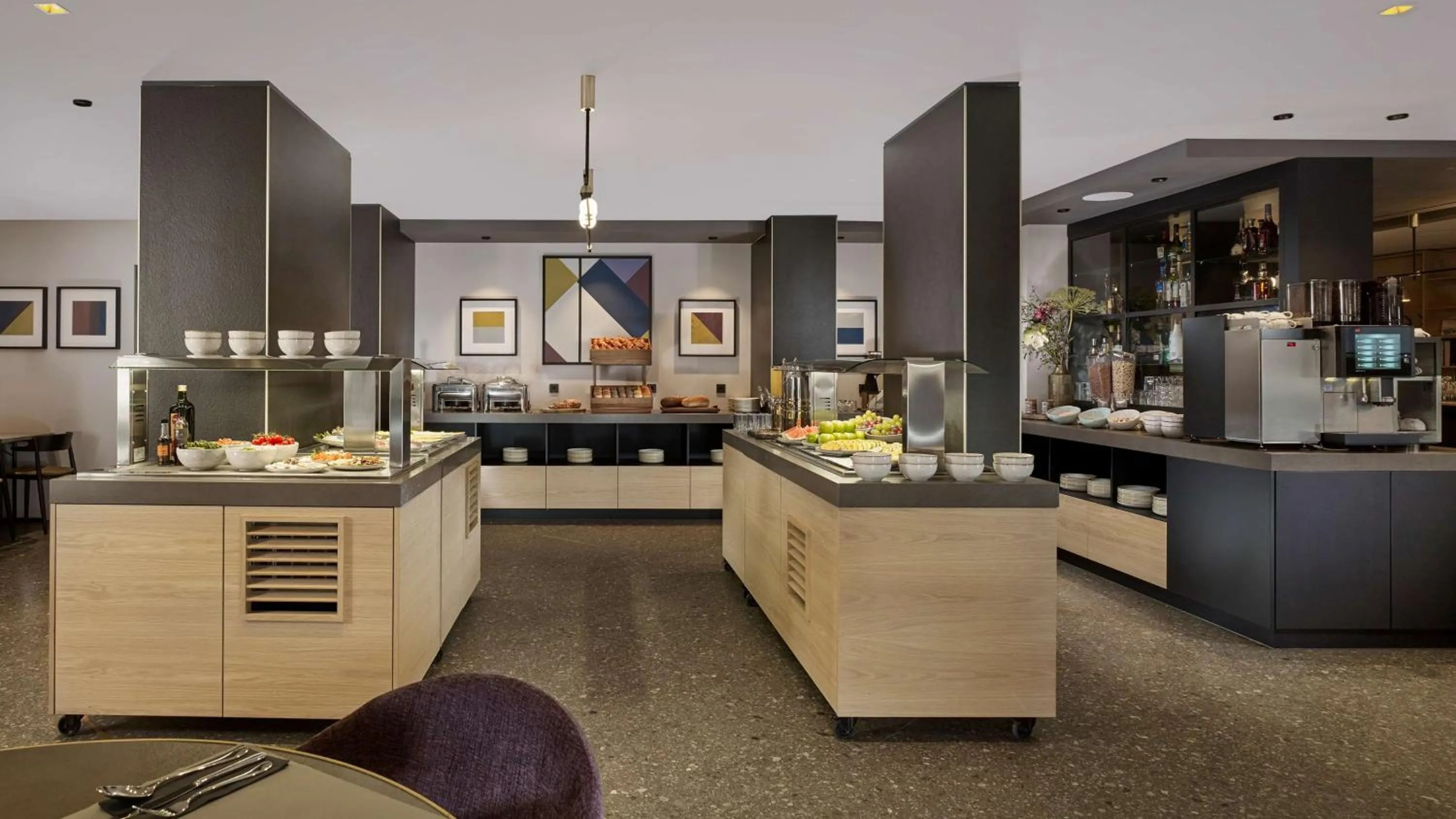 Breakfast in Park Plaza Utrecht