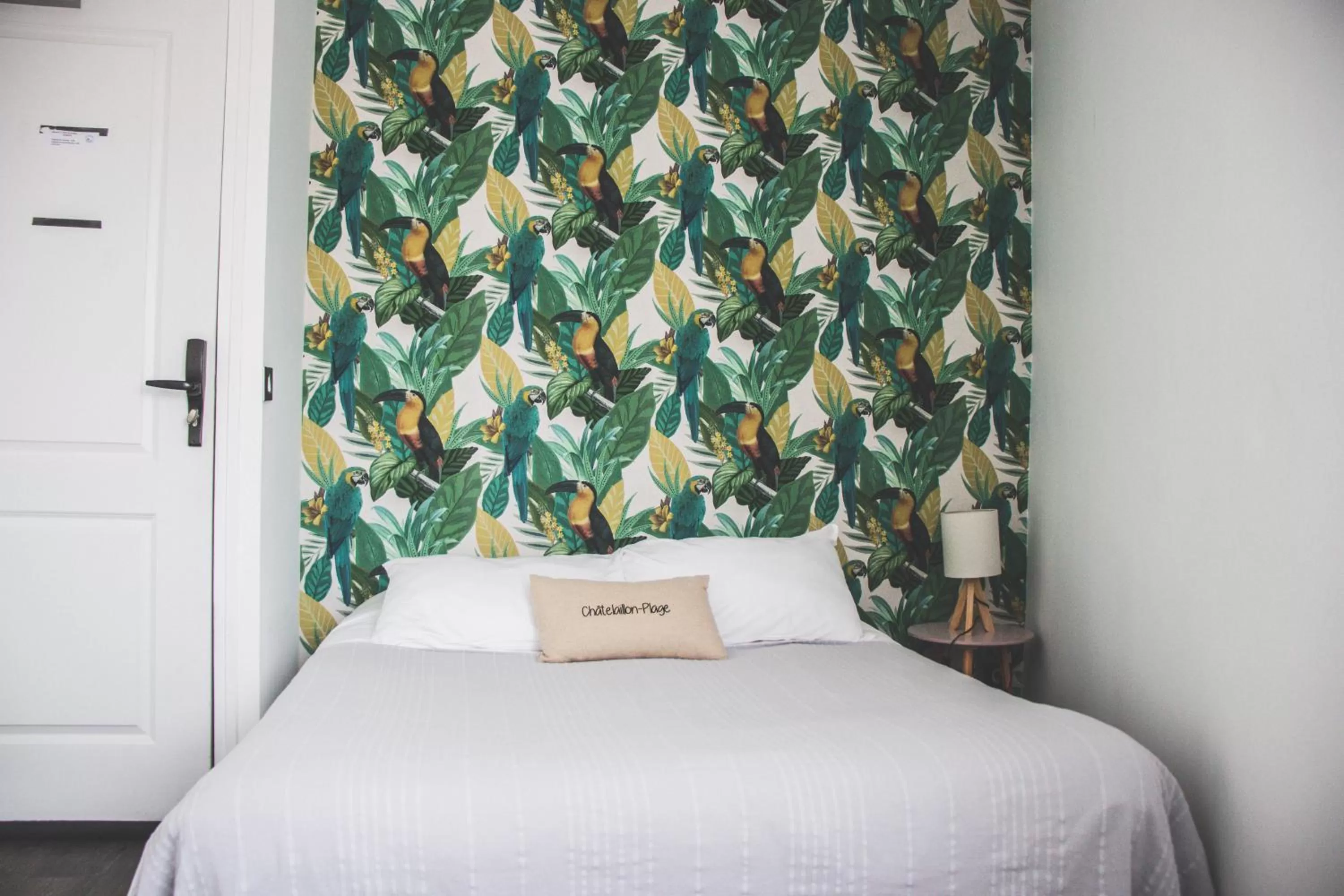 Bed in Hôtel Restaurant L'Atelier des Cousins