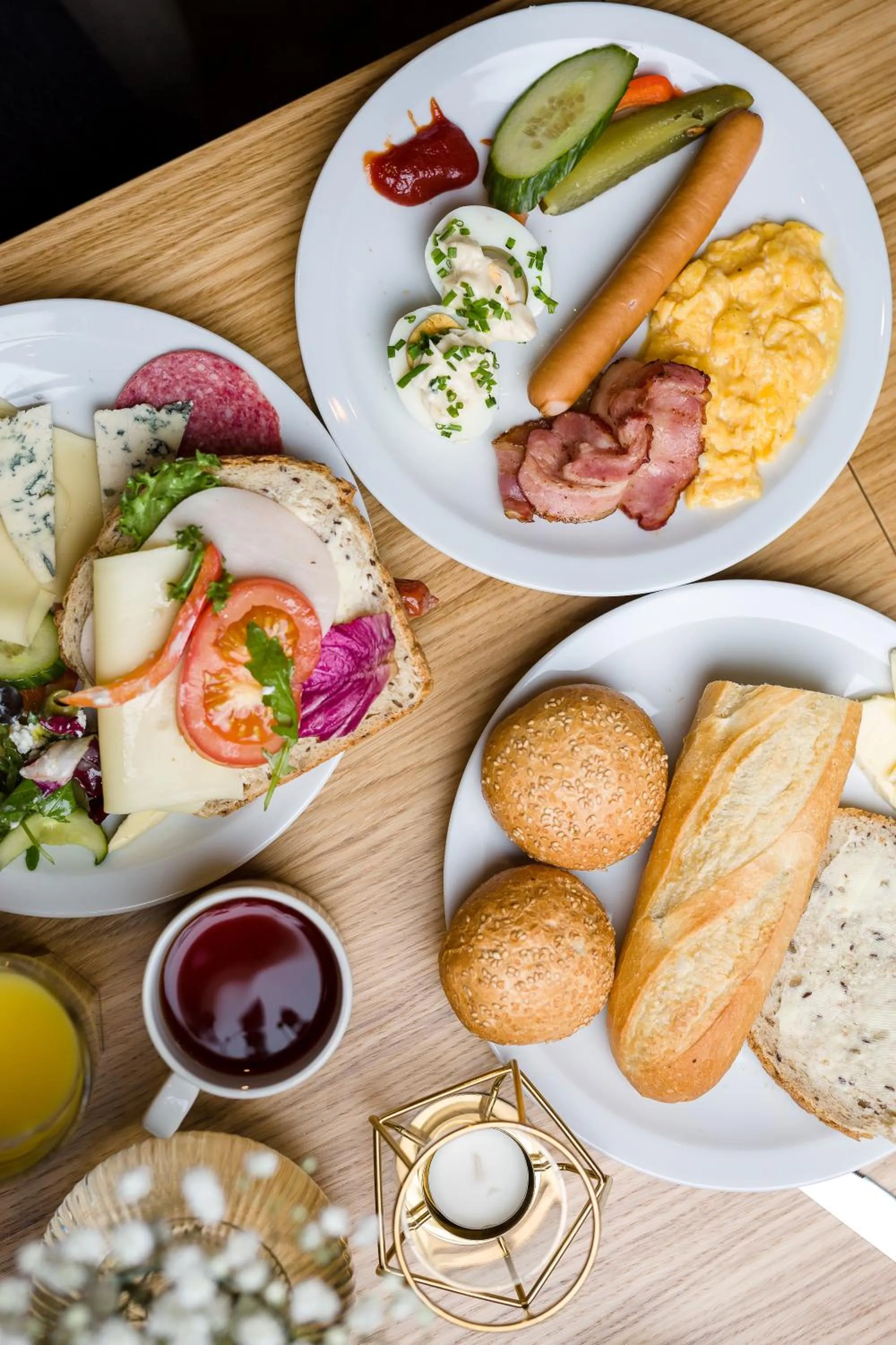 Restaurant/places to eat, Breakfast in Hotel Molo